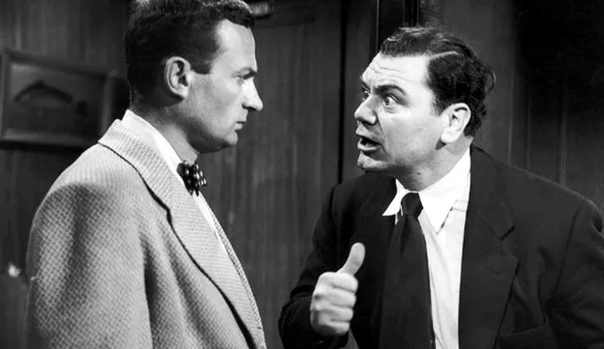 Ernest Borgnine and Joe Mantell in Marty (1955)