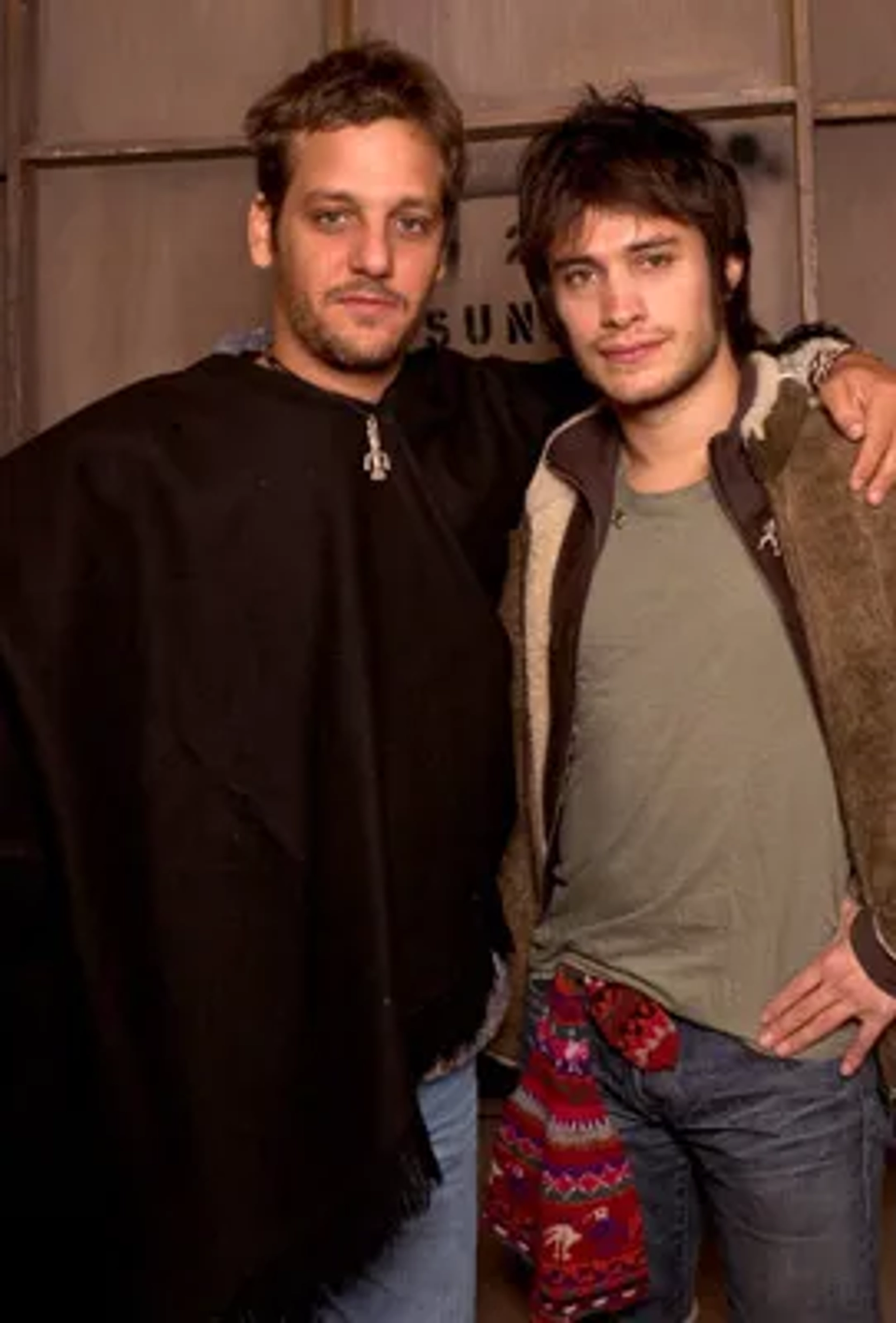 Rodrigo de la Serna and Gael García Bernal at an event for The Motorcycle Diaries (2004)