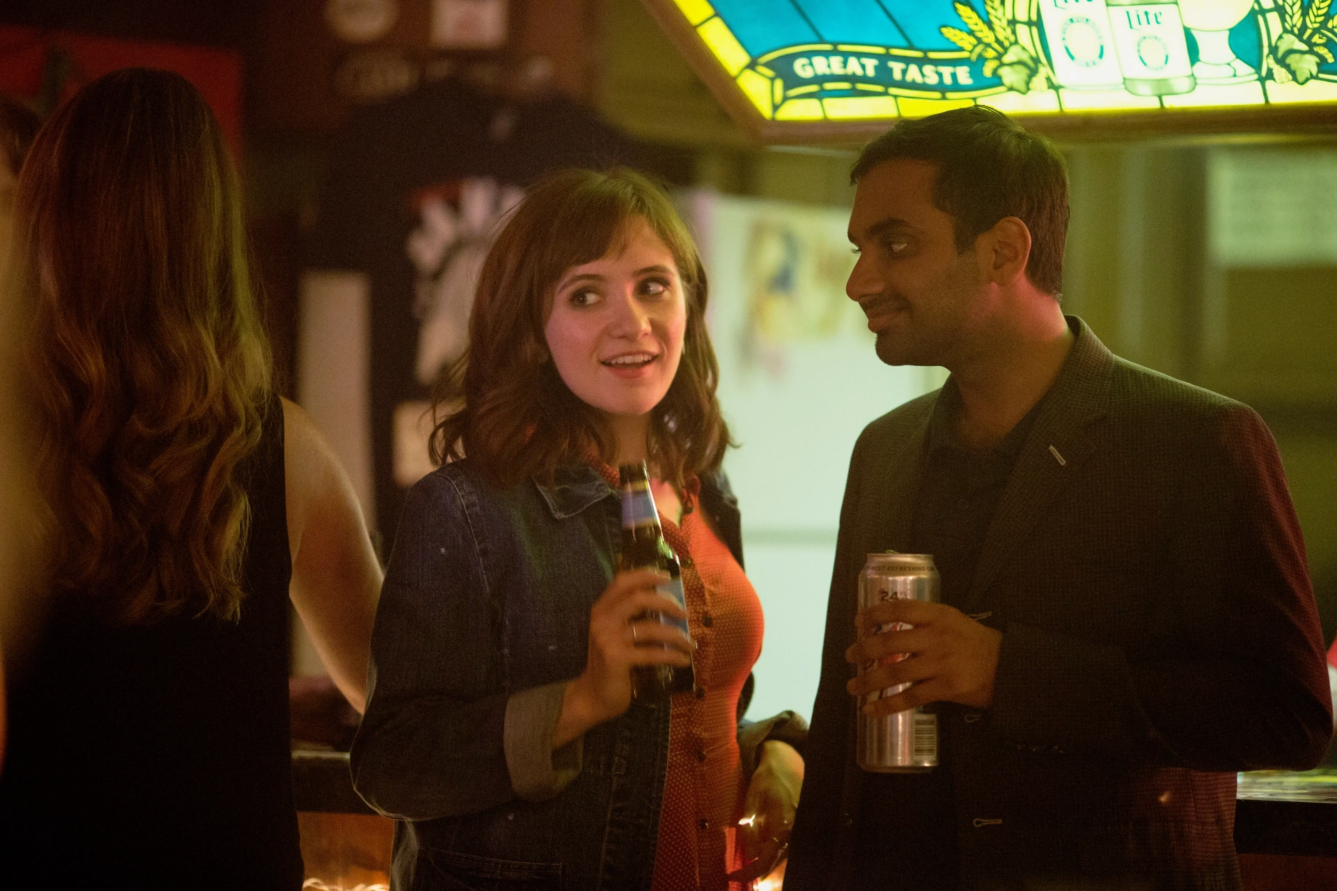 Aziz Ansari and Noël Wells in Master of None (2015)