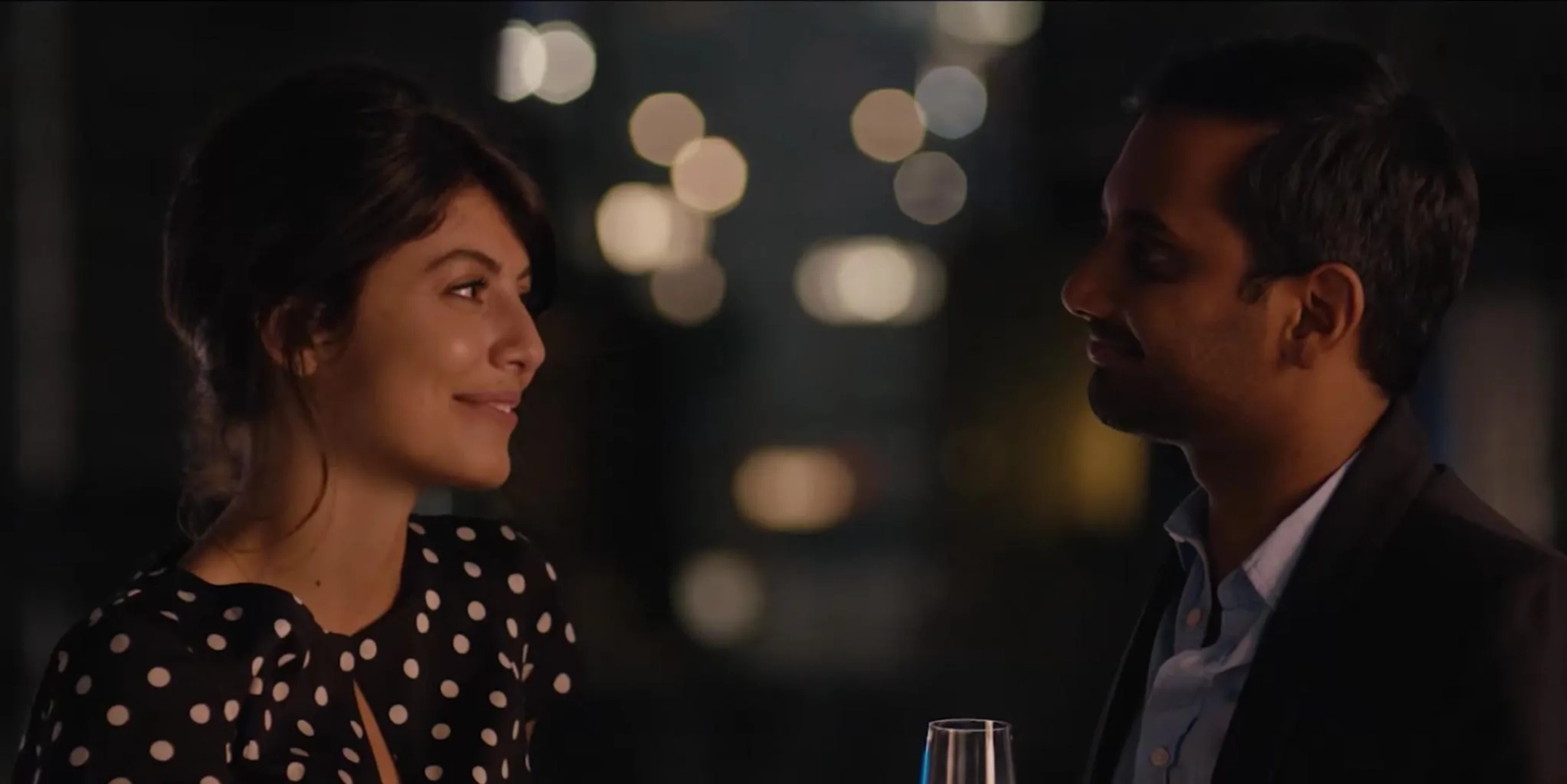 Alessandra Mastronardi and Aziz Ansari in Master of None (2015)