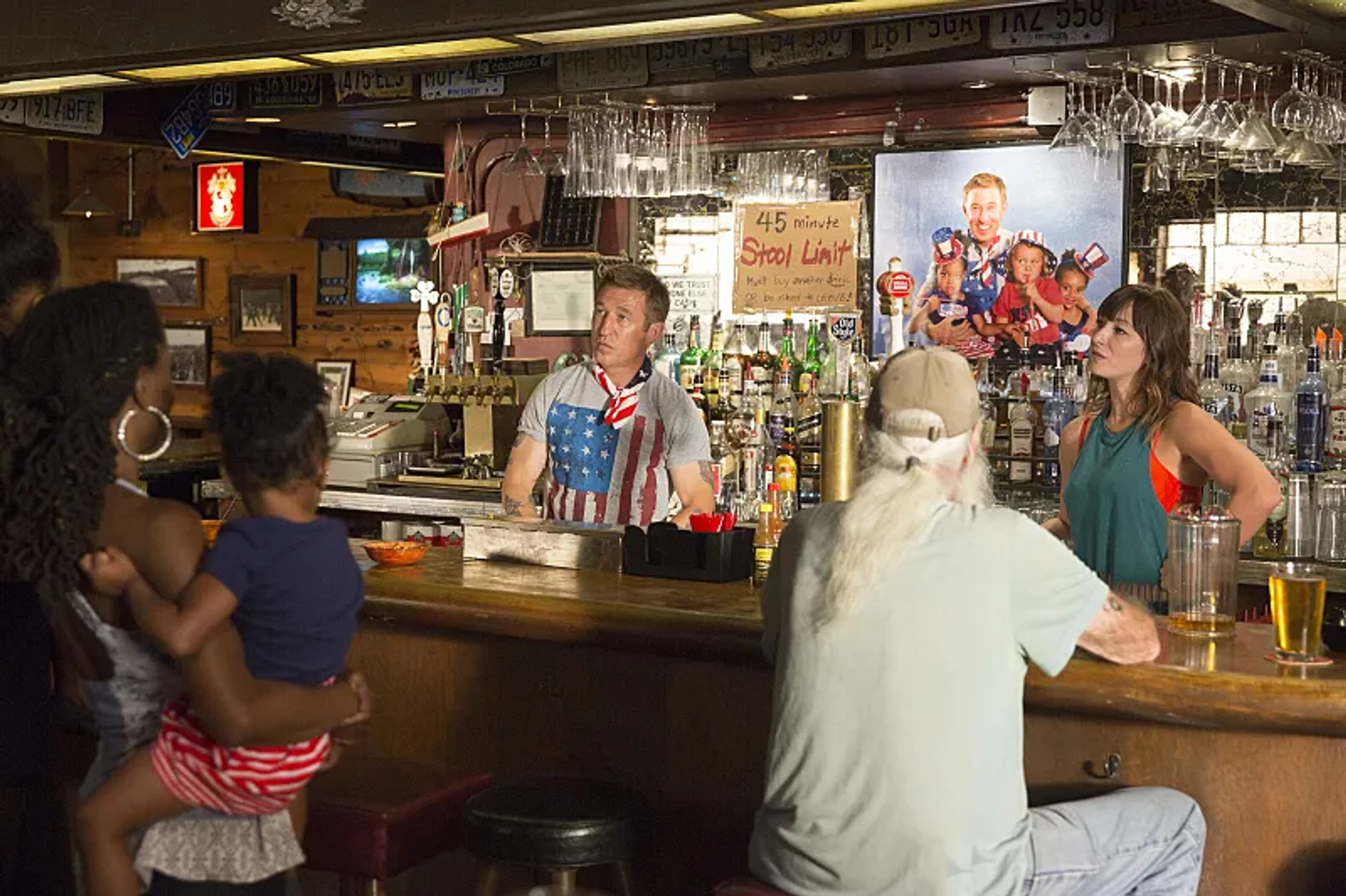 Pasha D. Lychnikoff, Shanola Hampton, and Isidora Goreshter in Shameless (2011)