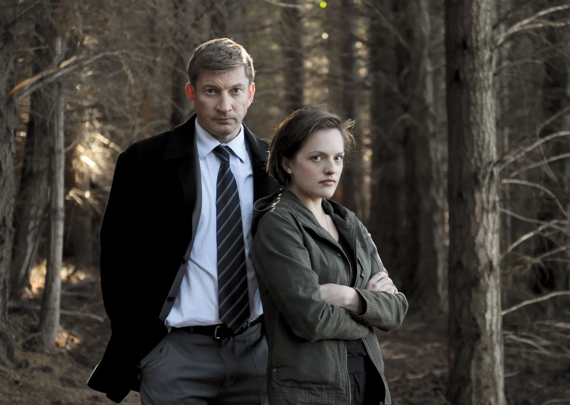 Elisabeth Moss and David Wenham in Top of the Lake (2013)