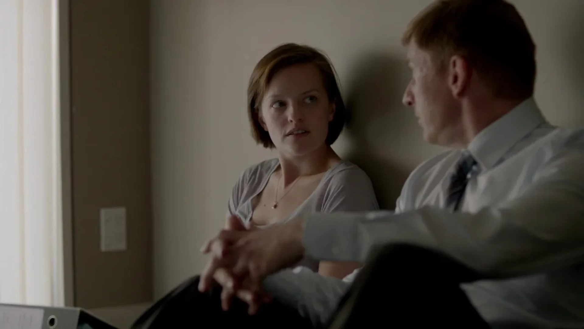 Elisabeth Moss and David Wenham in Top of the Lake (2013)