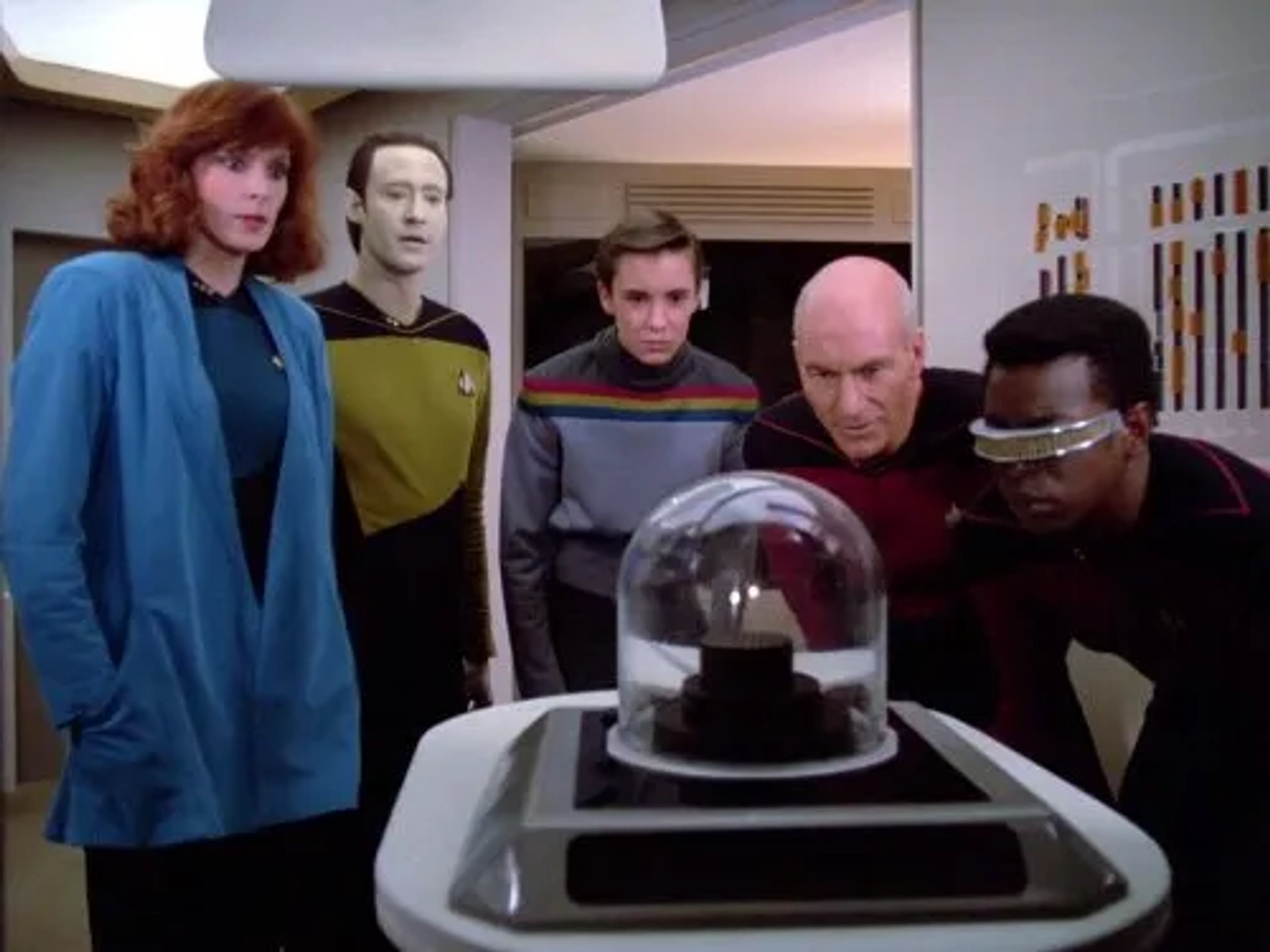 Gates McFadden, Brent Spiner, Wil Wheaton, LeVar Burton, and Patrick Stewart in Star Trek: The Next Generation (1987)