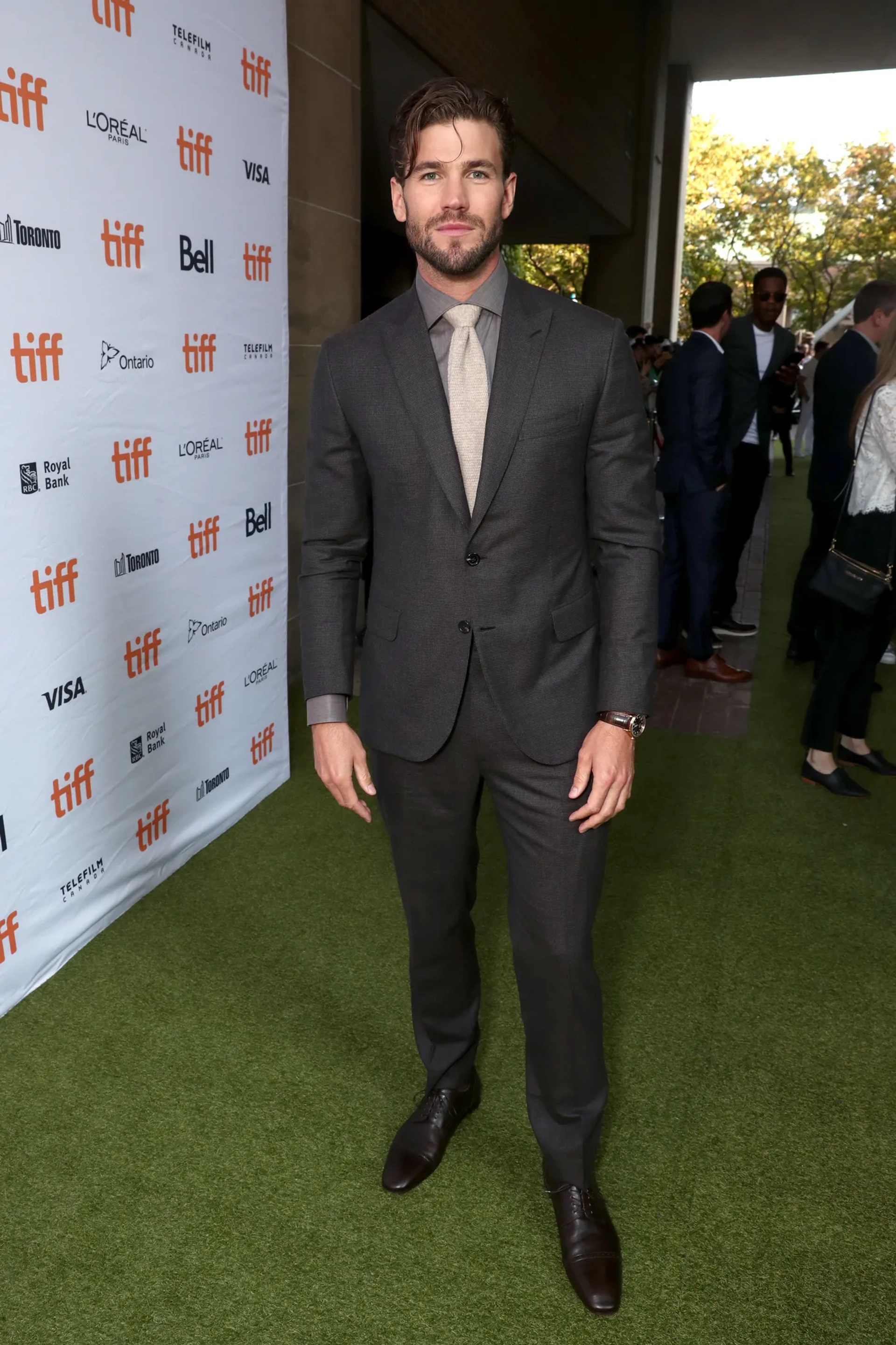 Austin Stowell at an event for Battle of the Sexes (2017)