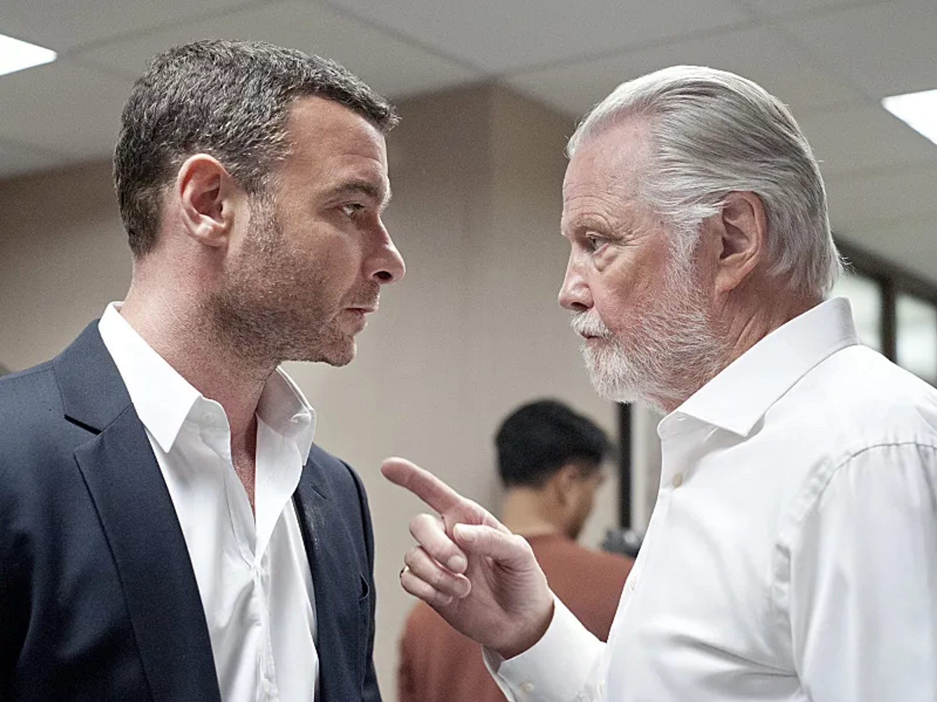 Liev Schreiber and Jon Voight in Ray Donovan (2013)