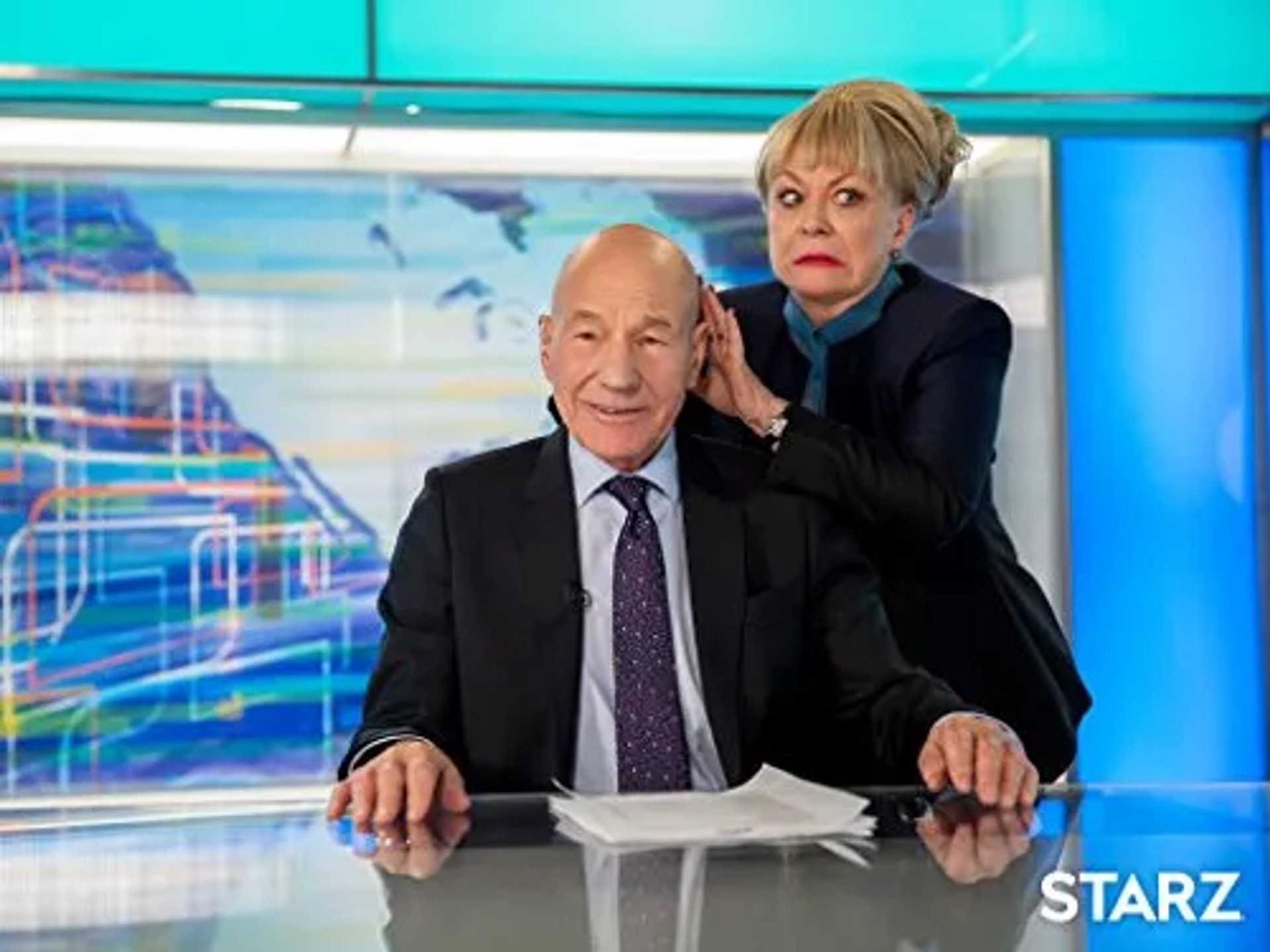 Patrick Stewart and Jacki Weaver in Blunt Talk (2015)