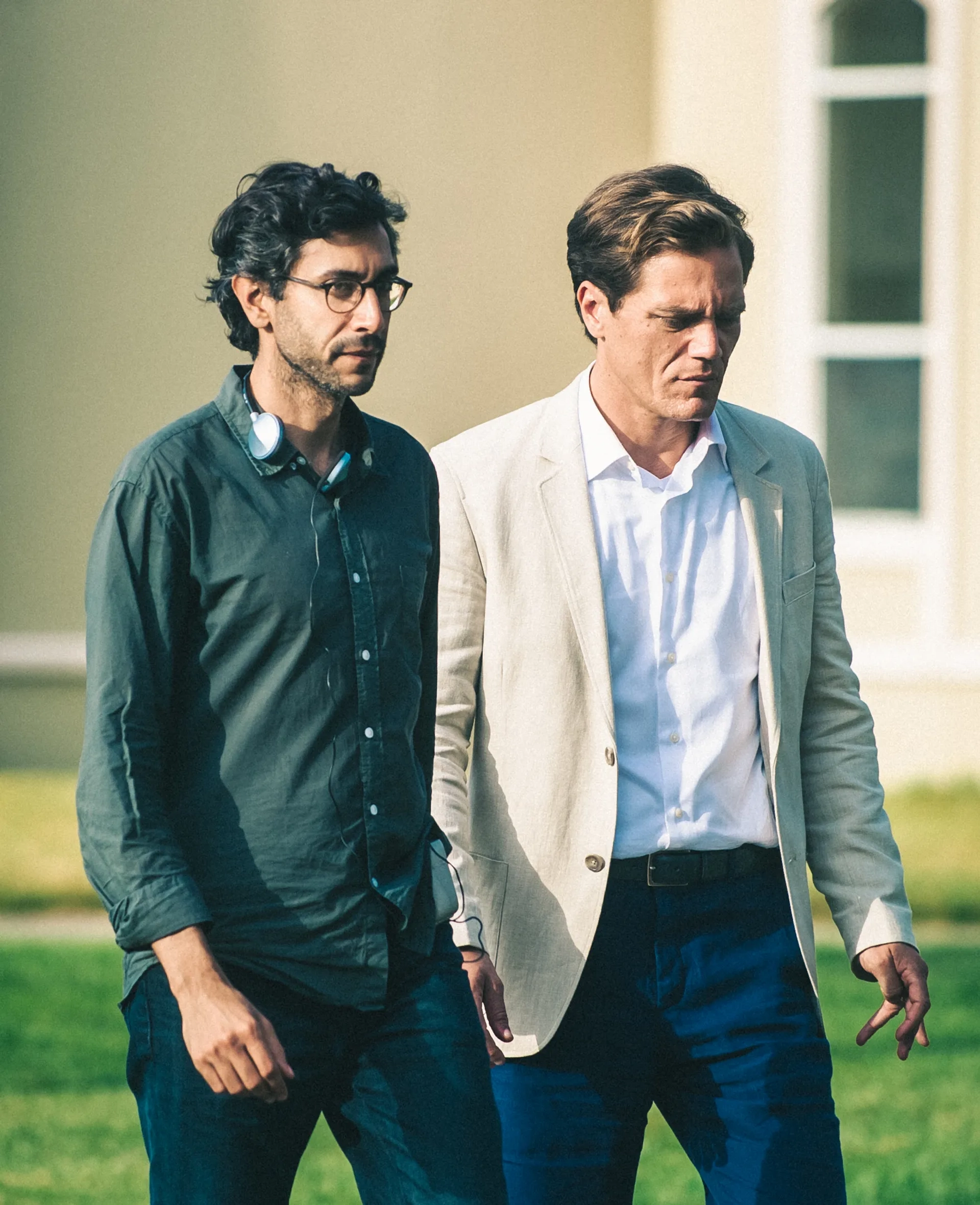 Michael Shannon and Ramin Bahrani in 99 Homes (2014)