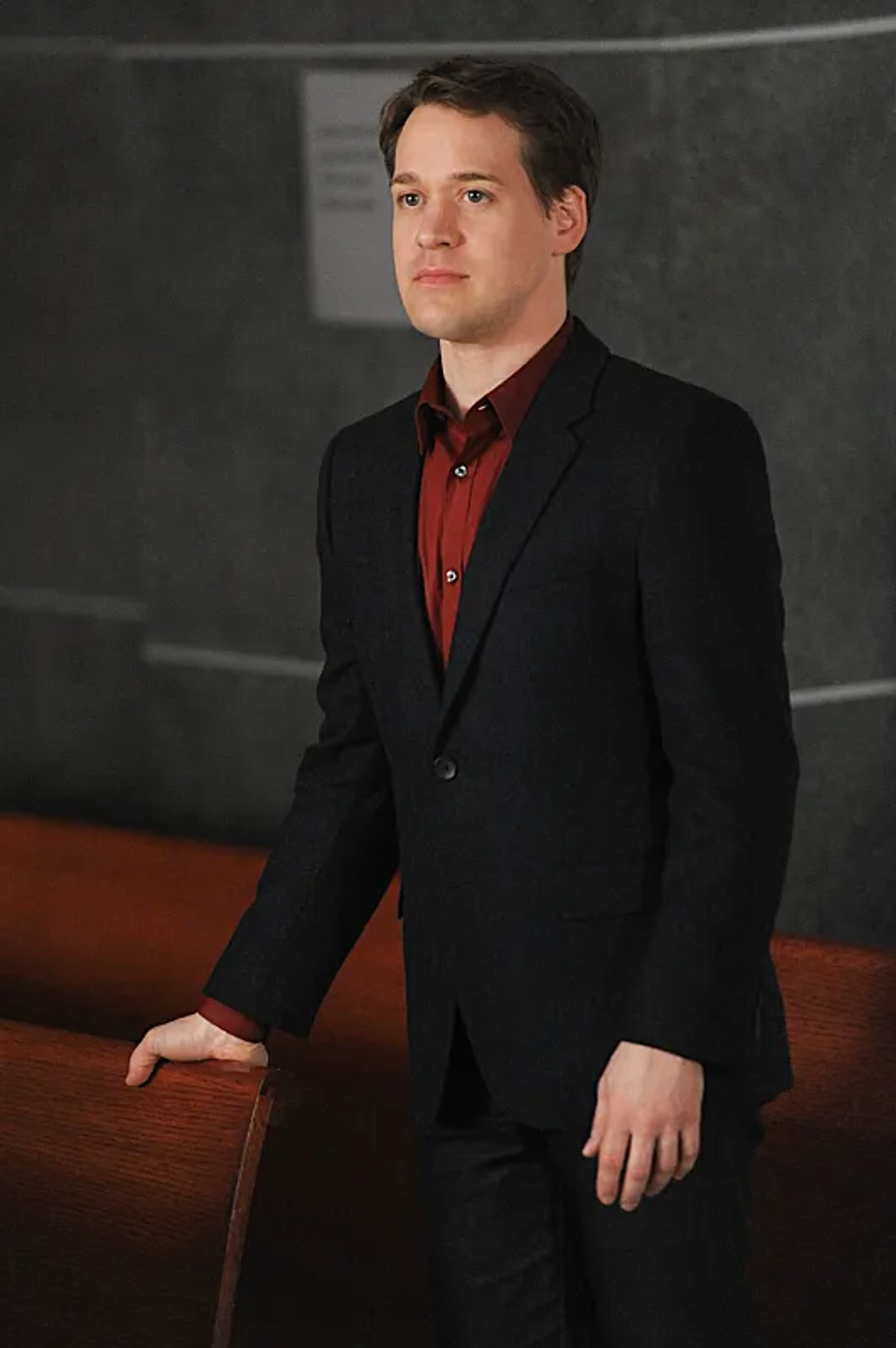 T.R. Knight in The Good Wife (2009)