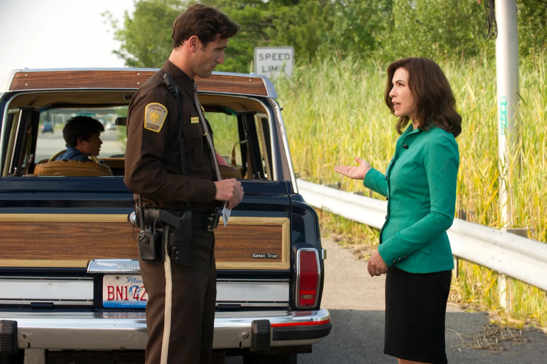 Julianna Margulies and Matthew Del Negro in The Good Wife (2009)