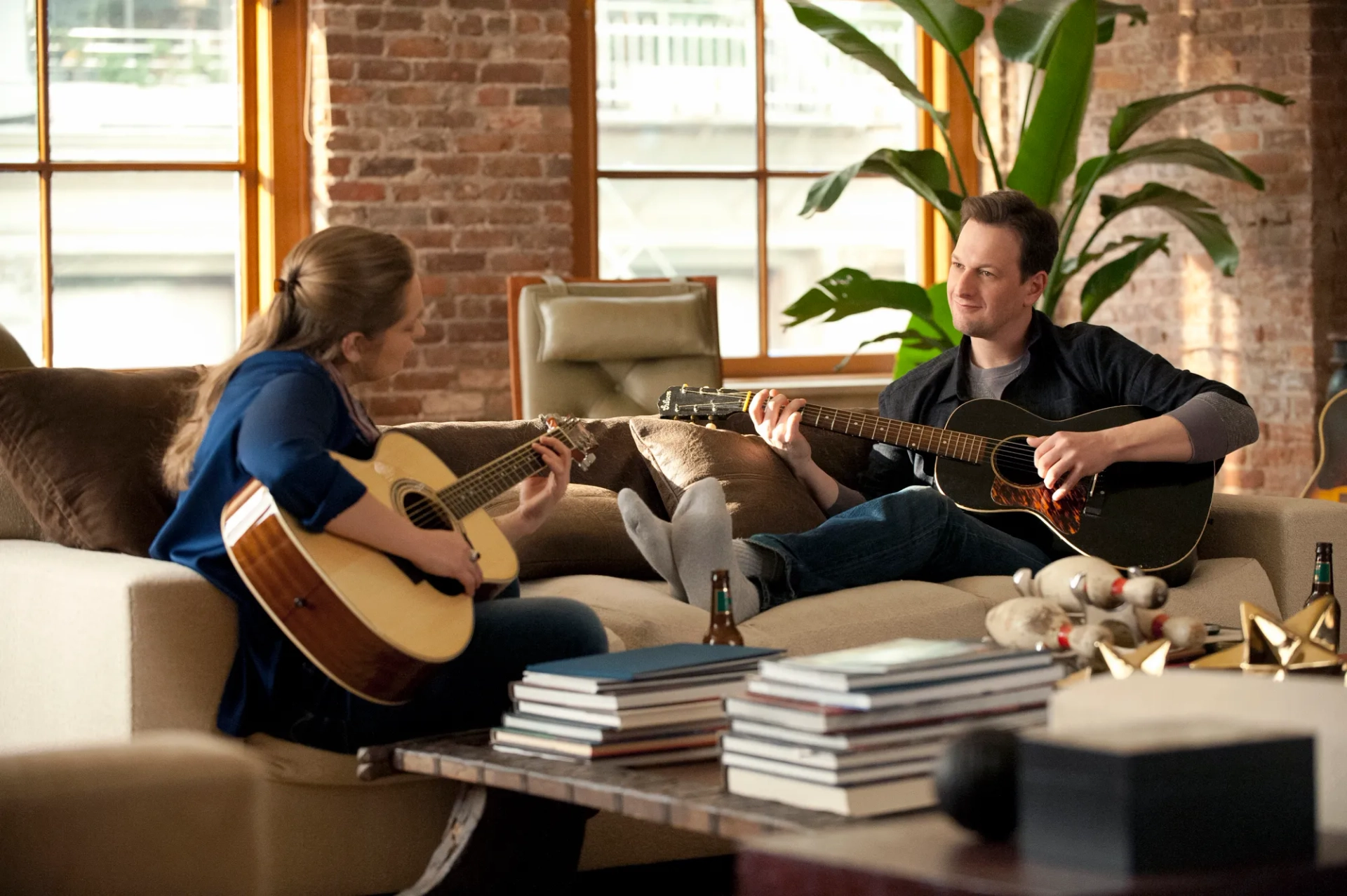 Josh Charles and Merritt Wever in The Good Wife (2009)