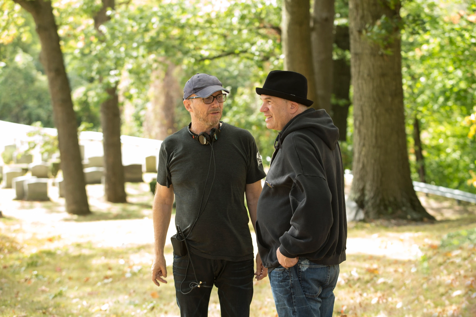 Paul Haggis and David Simon in Show Me a Hero (2015)