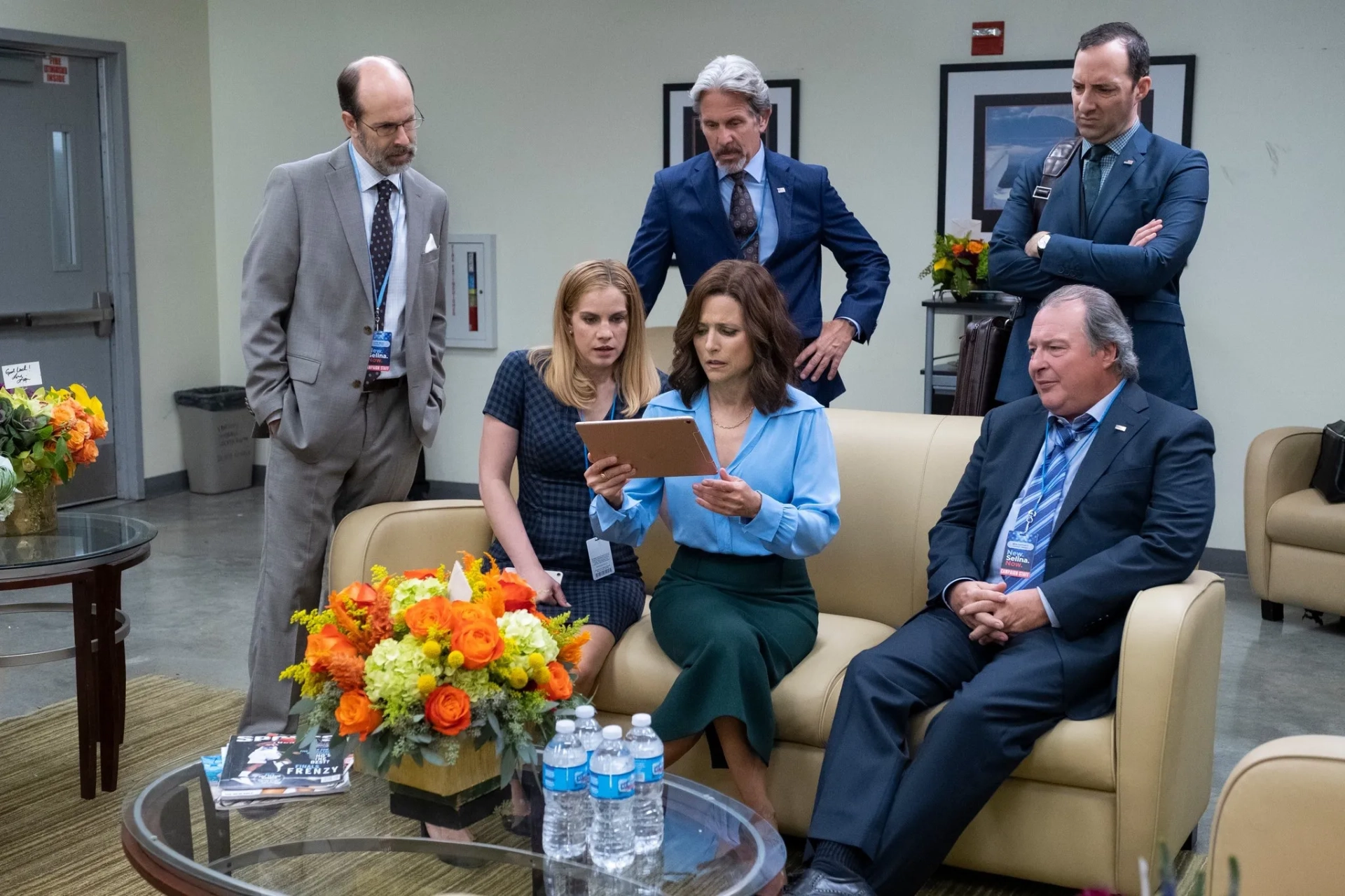 Julia Louis-Dreyfus, Anna Chlumsky, Gary Cole, Kevin Dunn, and Tony Hale in Veep (2012)