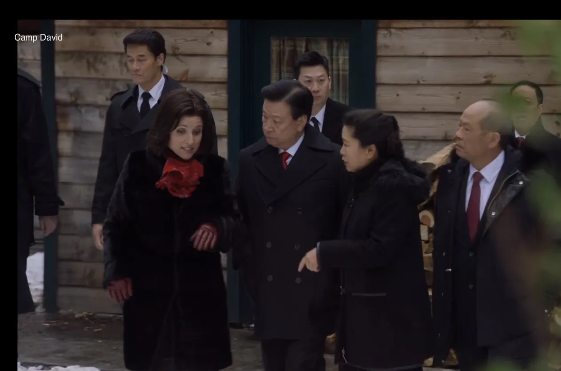 Julia Louis-Dreyfus, Tzi Ma, Raymond Ma, Lee Chen, and Tony Lam in Veep (2012)