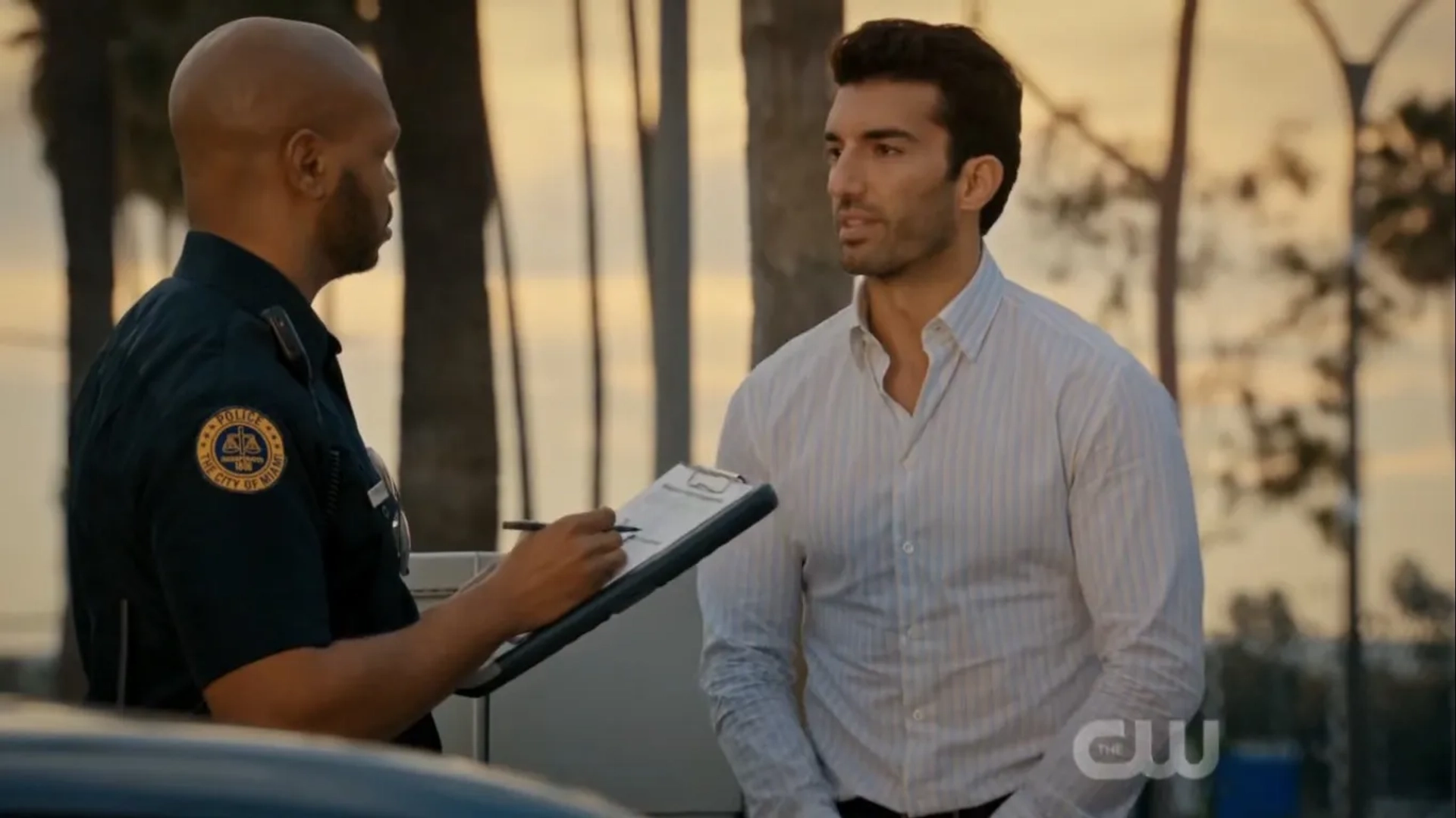 Isaac Johnson and Justin Baldoni in Jane the Virgin