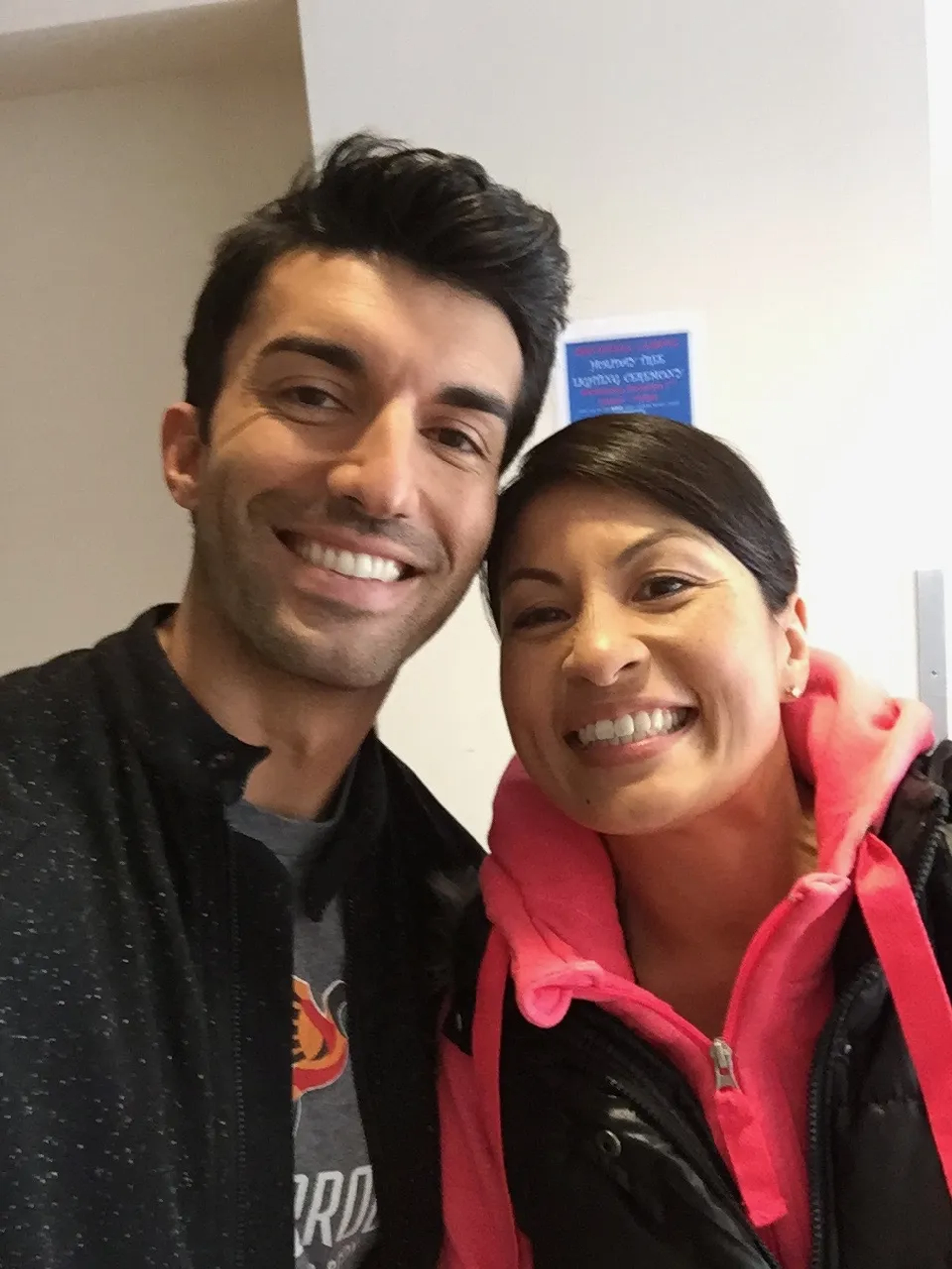 Behind the scenes with Justin Baldoni on Jane the Virgin