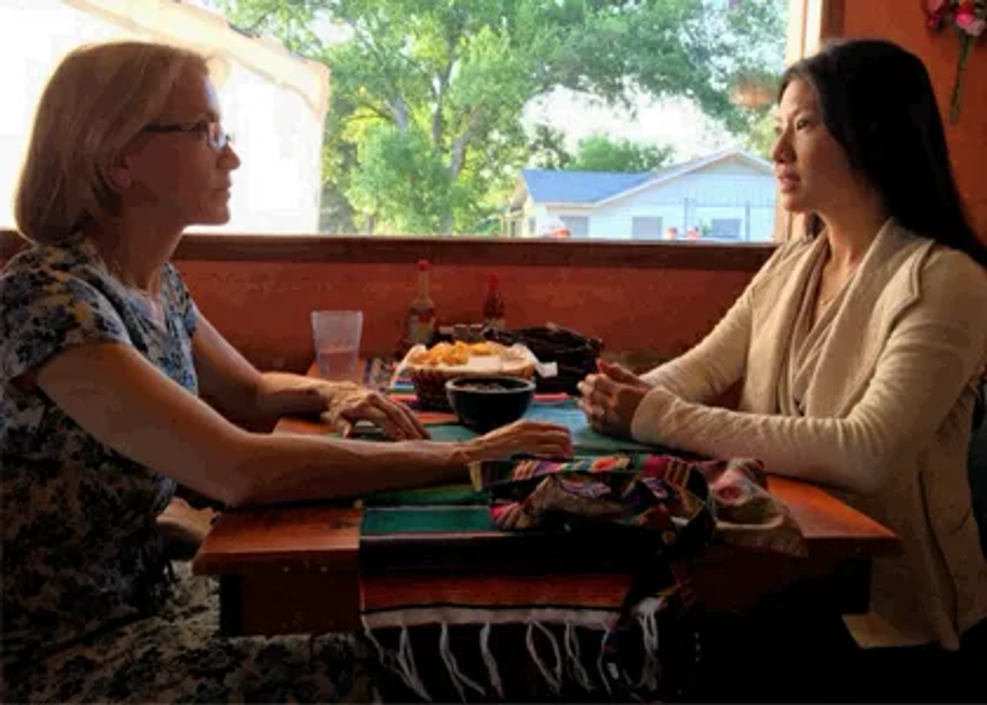 American Crime Still Shots - Gwendoline Yeo and Felicity Huffman