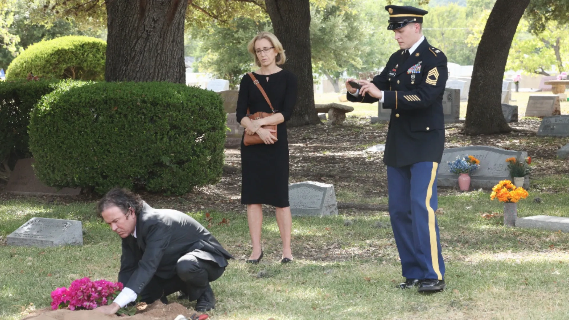 Felicity Huffman, Timothy Hutton and David Hoflin in ABC's AMERICAN CRIME