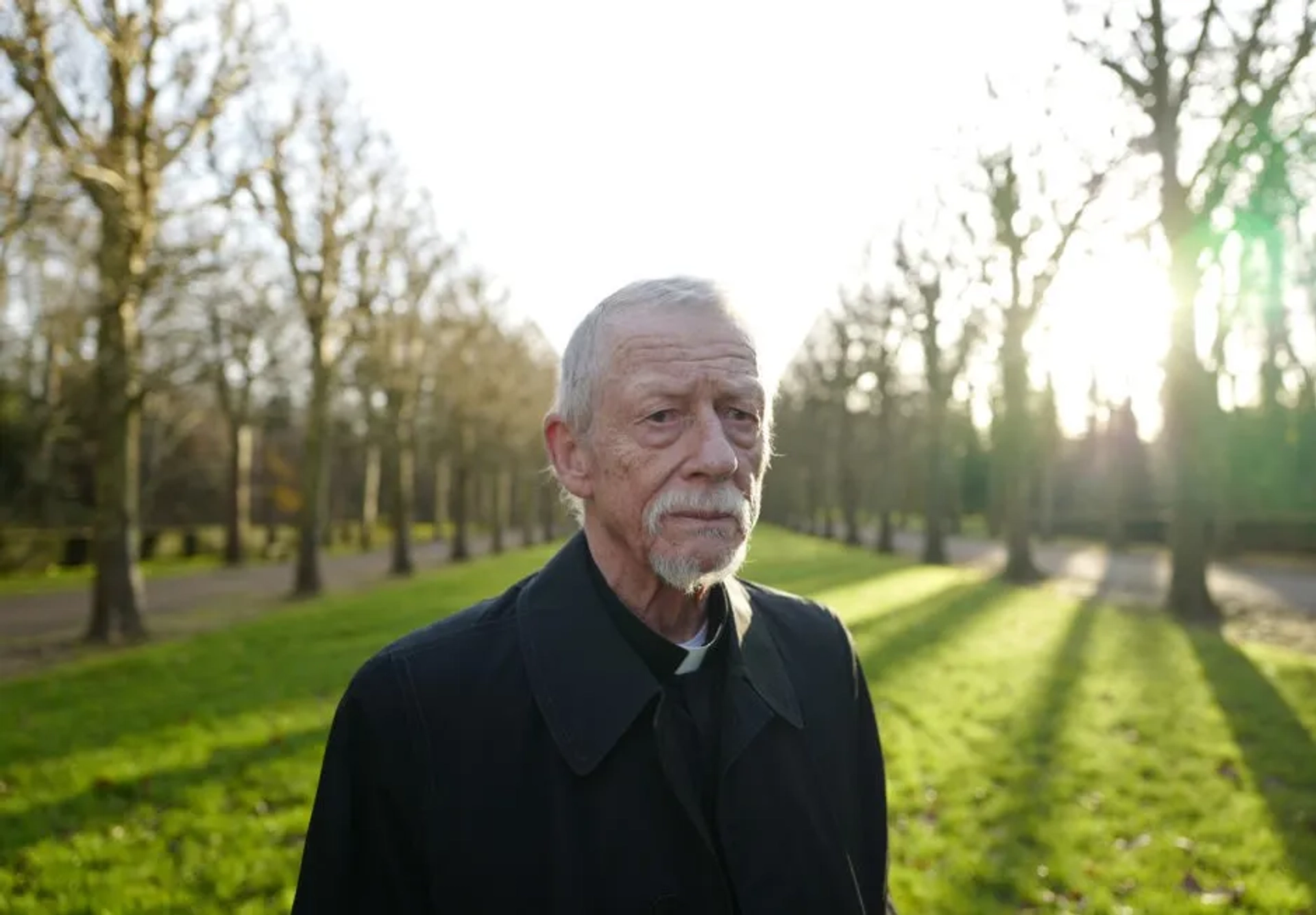 John Hurt in Jackie (2016)