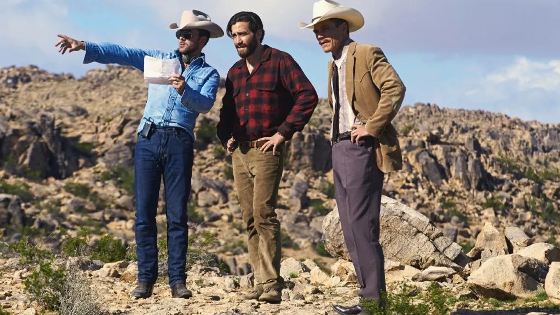 Jake Gyllenhaal, Michael Shannon, and Tom Ford in Nocturnal Animals (2016)