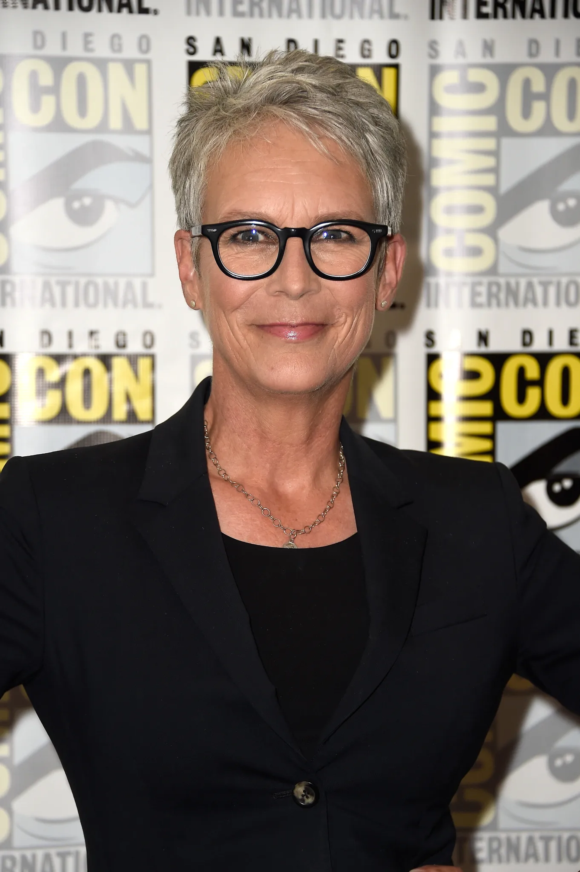 Jamie Lee Curtis at an event for Scream Queens (2015)