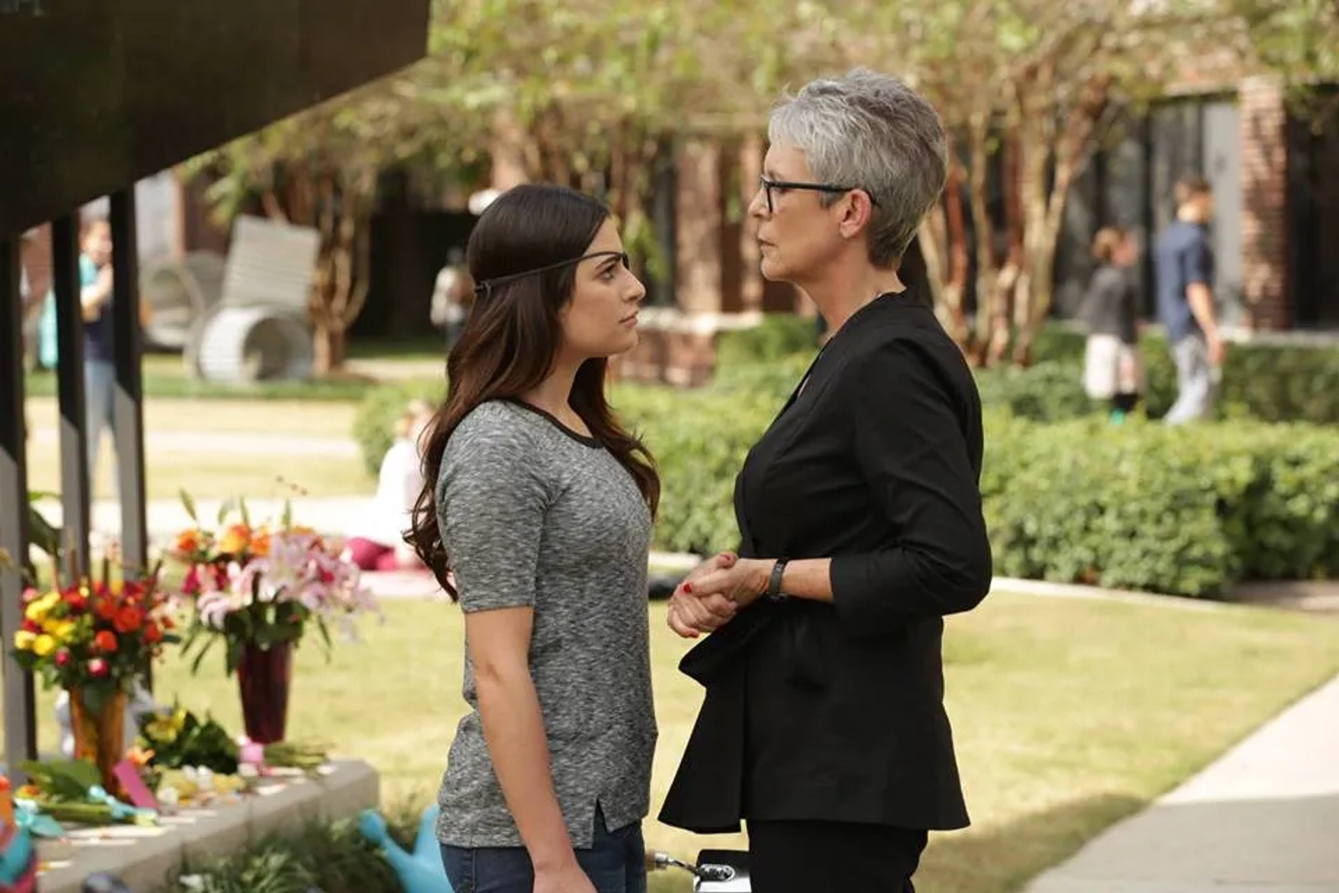 Jamie Lee Curtis and Lea Michele in Scream Queens (2015)