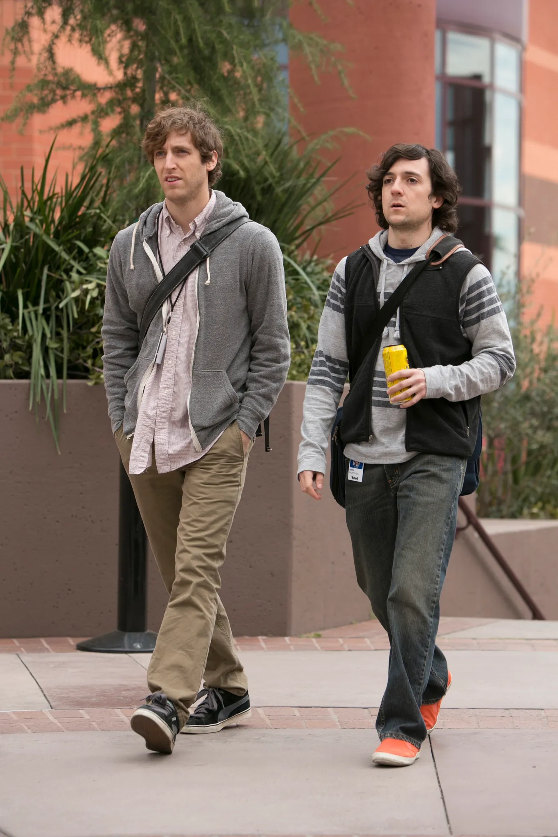 Thomas Middleditch and Josh Brener in Silicon Valley (2014)