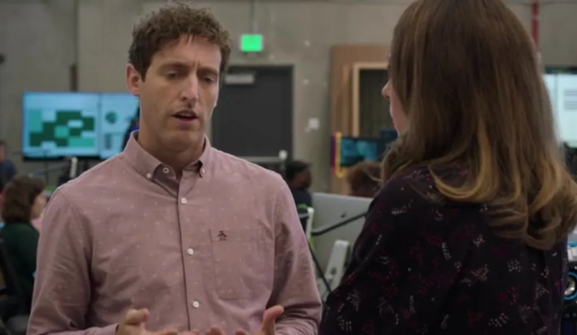 Amanda Crew and Thomas Middleditch in Silicon Valley: Maximizing Alphaness (2019)