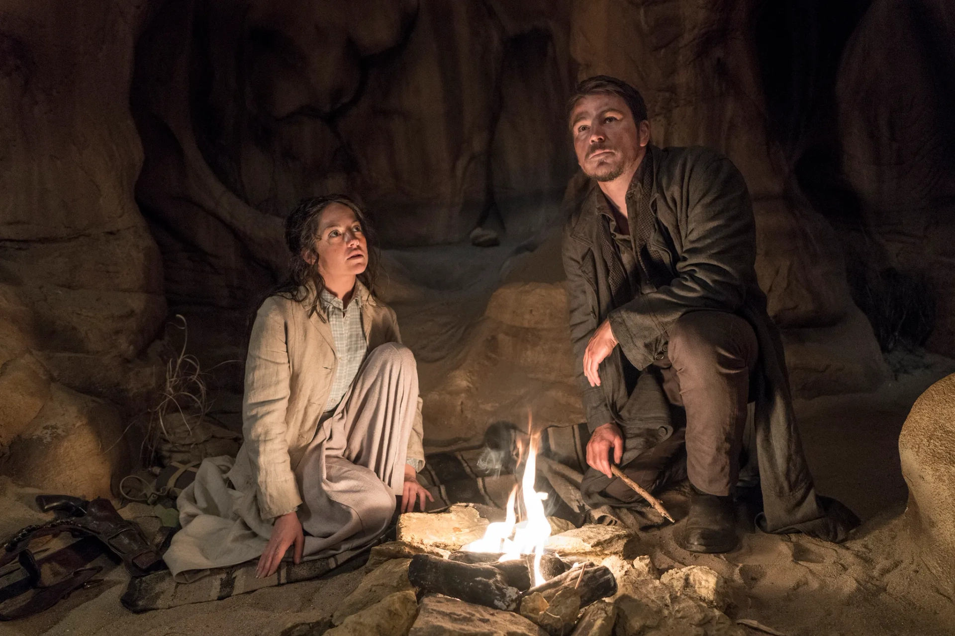 Josh Hartnett and Sarah Greene in Penny Dreadful (2014)