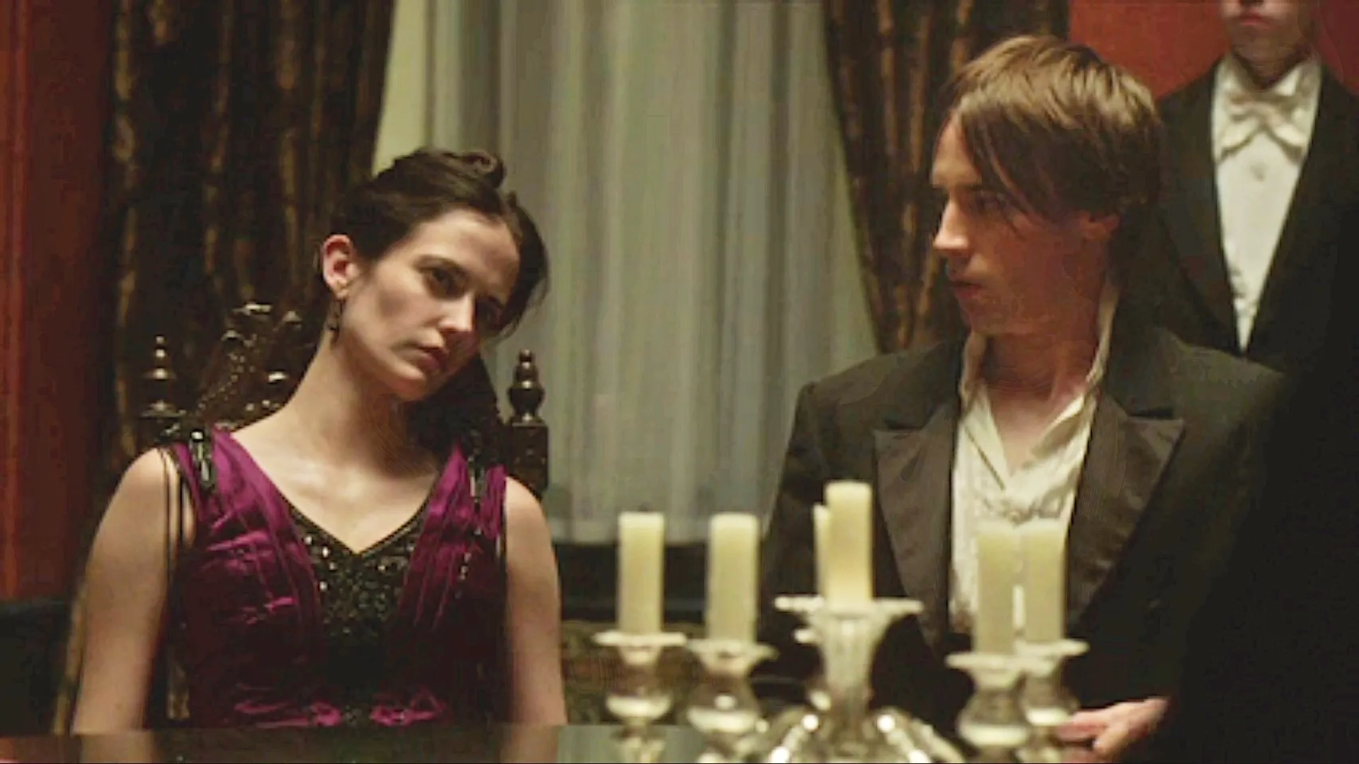 Reeve Carney and Eva Green in Penny Dreadful (2014)