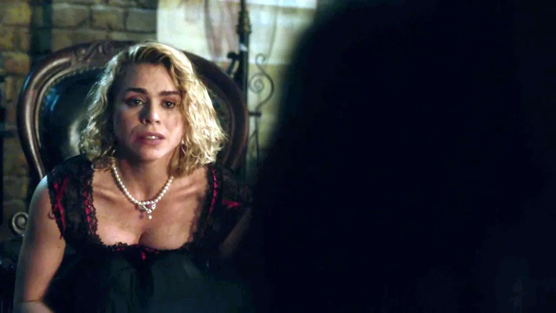 Billie Piper in Penny Dreadful (2014)