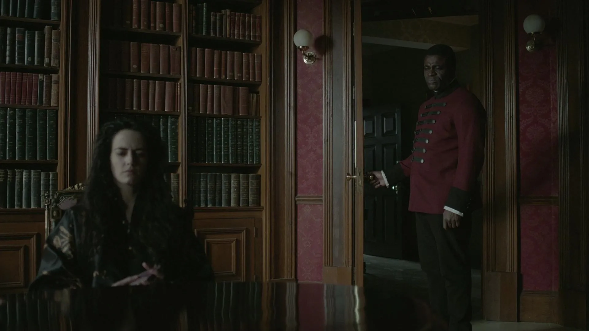 Danny Sapani and Eva Green in Penny Dreadful (2014)