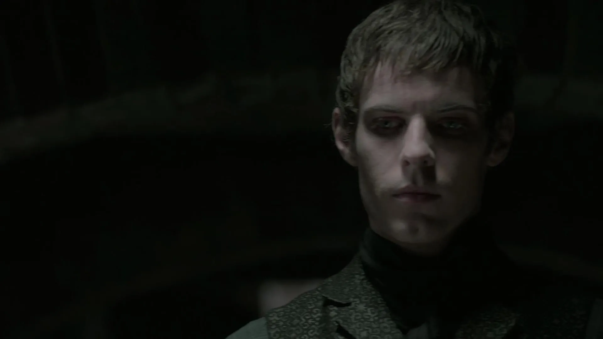 Harry Treadaway in Penny Dreadful (2014)