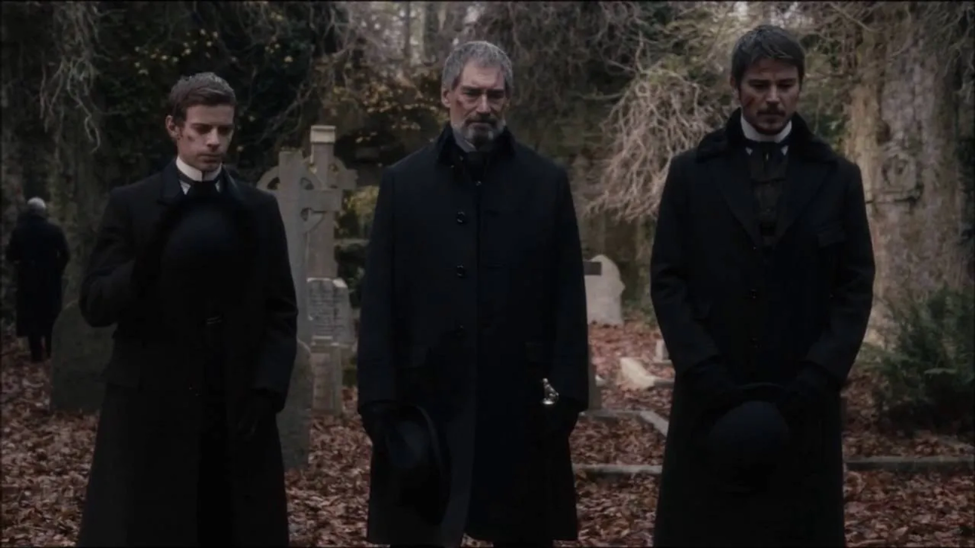 Timothy Dalton, Josh Hartnett, and Harry Treadaway in Penny Dreadful (2014)