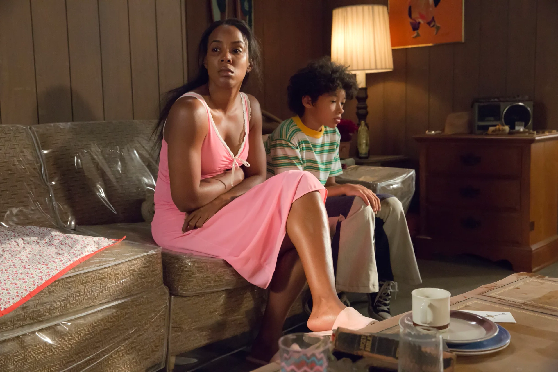 Kelly Rowland and Shannon Brown in Empire (2015)