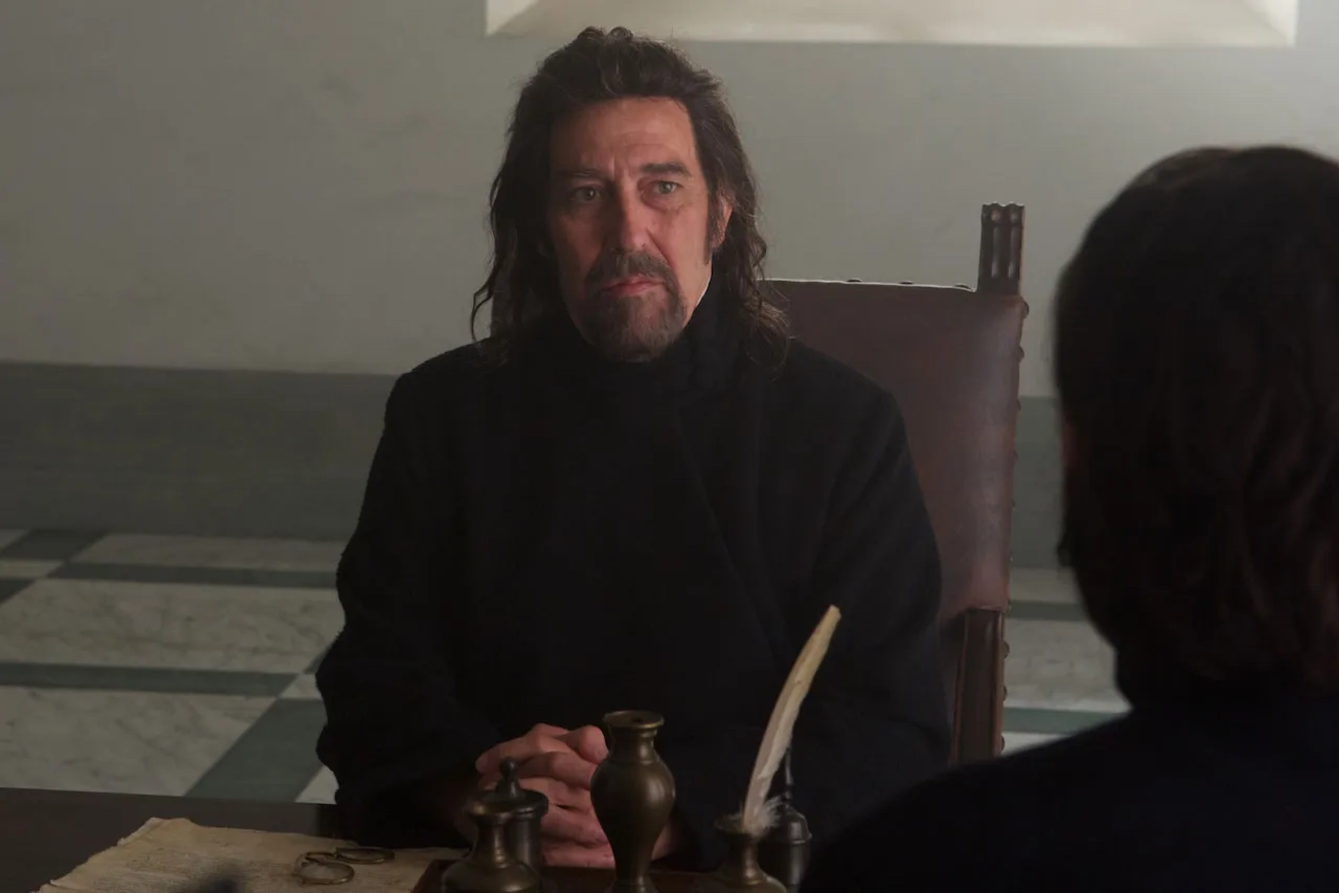 Ciarán Hinds and Adam Driver in Silence (2016)