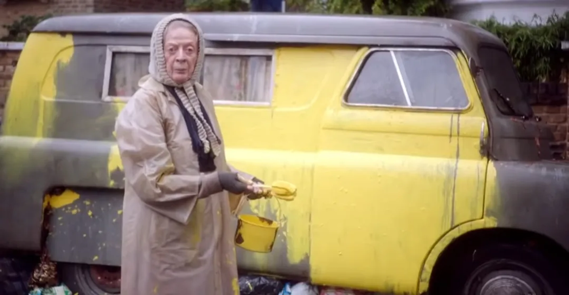 Maggie Smith in The Lady in the Van (2015)