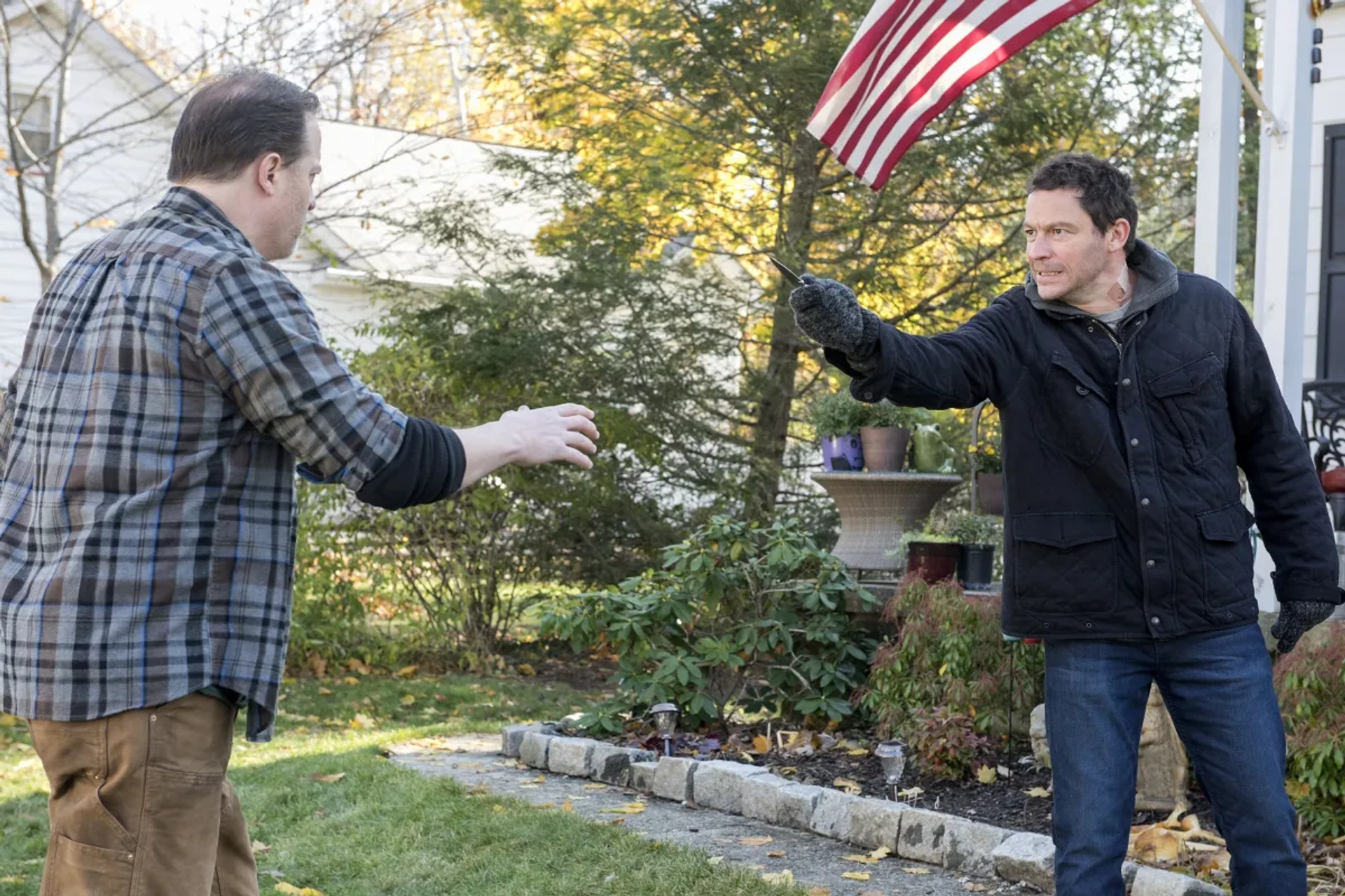 Brendan Fraser and Dominic West in The Affair (2014)