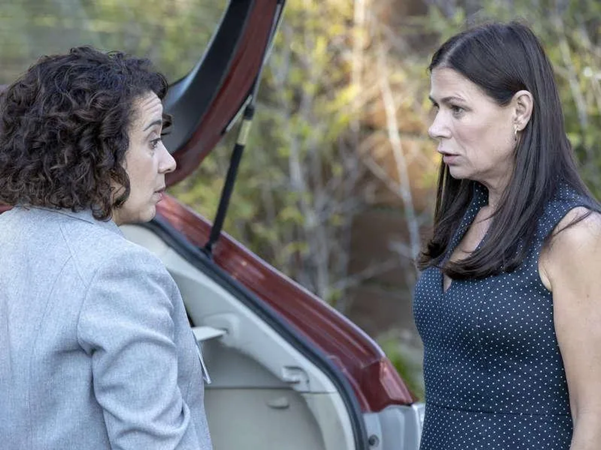 Maura Tierney and Eileen Galindo in The Affair (2014)