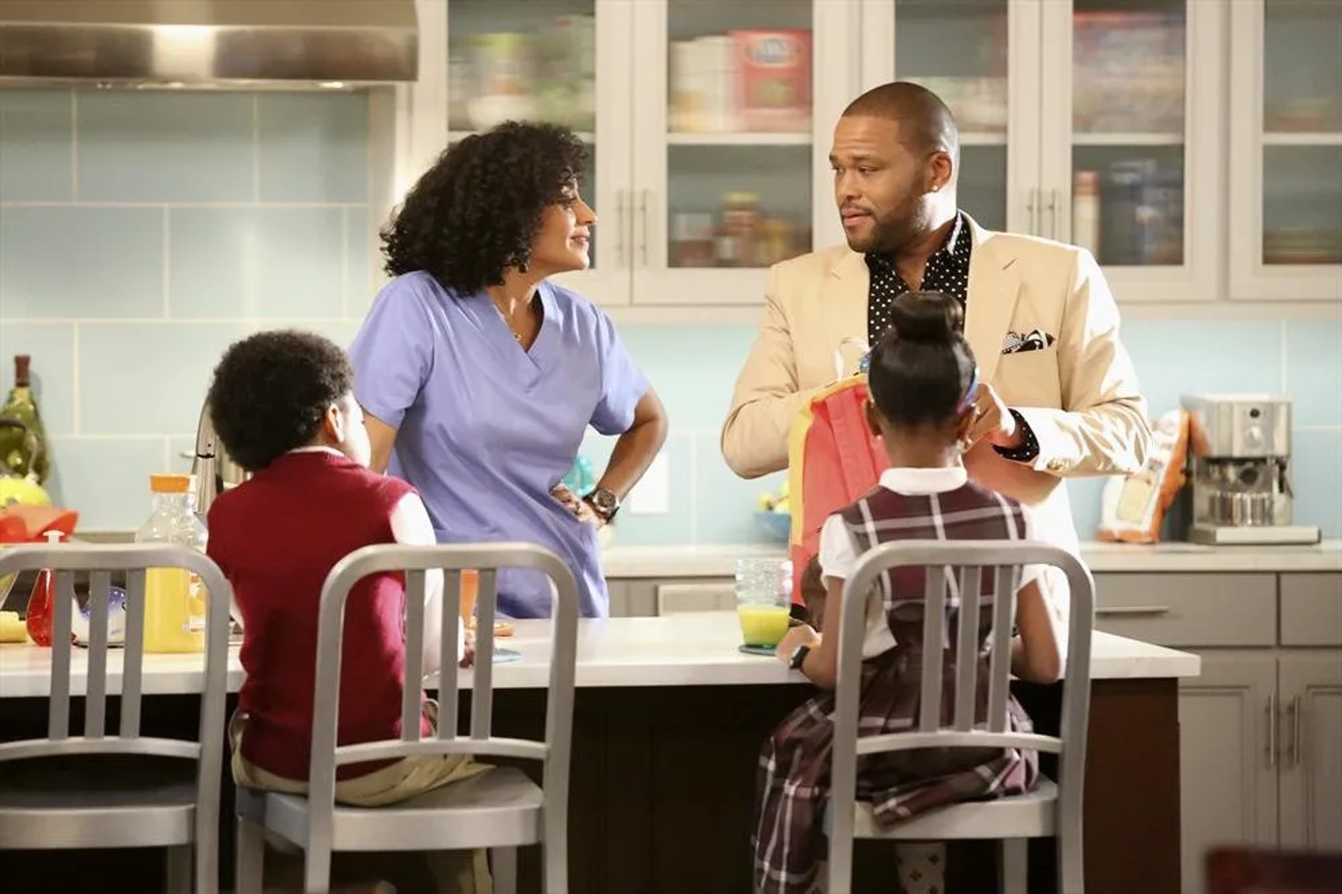 Anthony Anderson, Tracee Ellis Ross, Miles Brown, and Marsai Martin in Black-ish (2014)