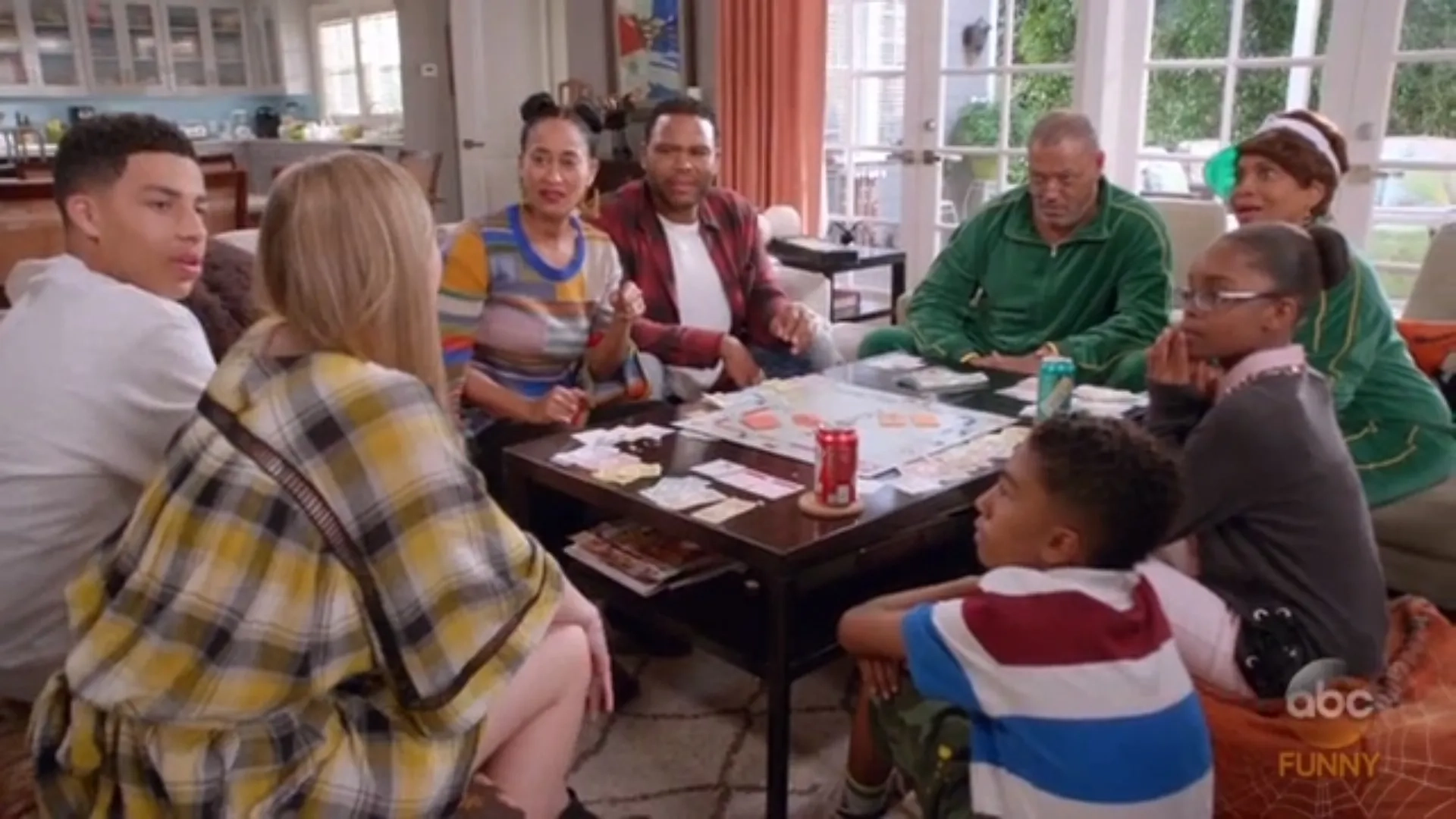 Laurence Fishburne, Anthony Anderson, Jenifer Lewis, Tracee Ellis Ross, Marcus Scribner, Miles Brown, and Marsai Martin in Black-ish (2014)