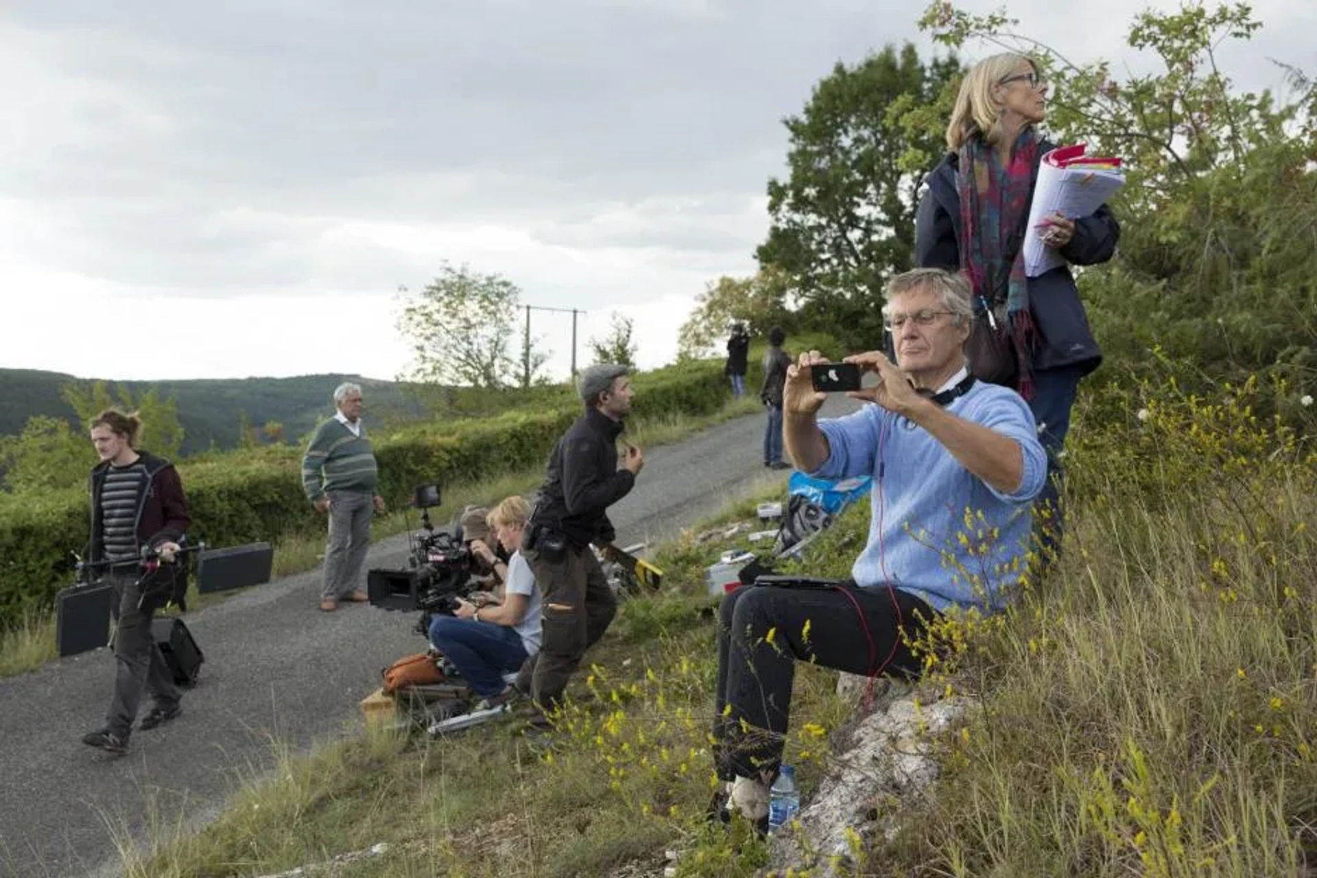 Lasse Hallström and Om Puri in The Hundred-Foot Journey (2014)