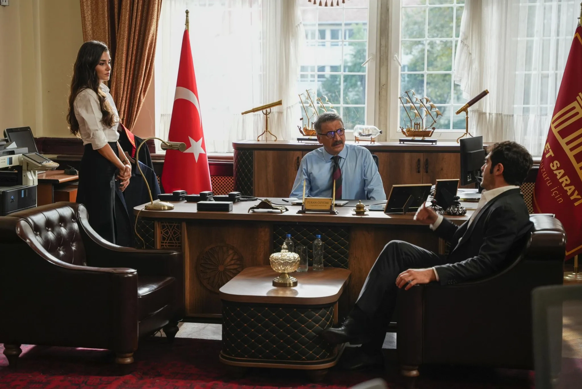 Cem Davran, Burak Deniz, and Hande Erçel in Another Love (2023)