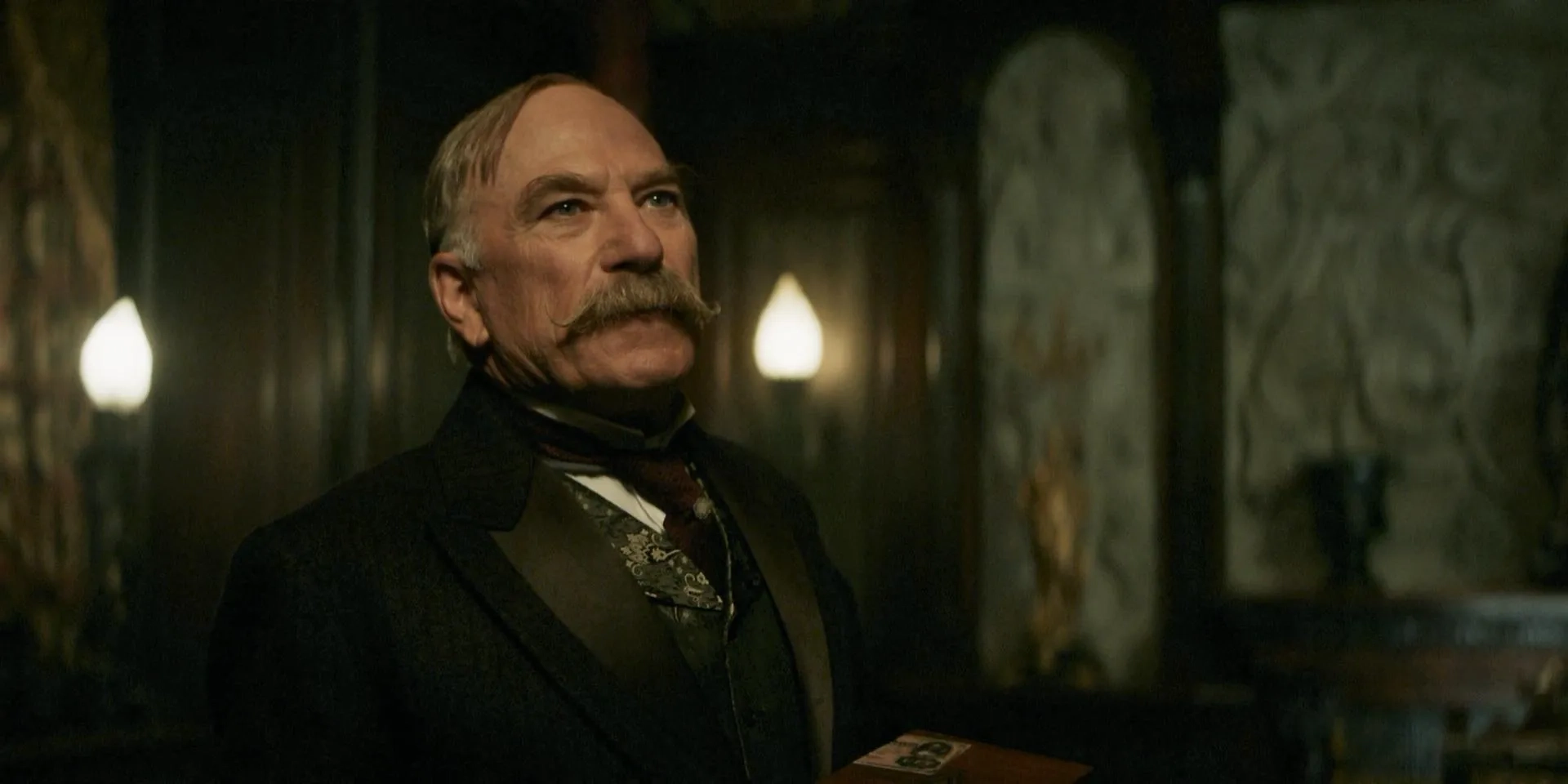 Ted Levine in The Alienist: Angel of Darkness: Gilded Cage (2020)