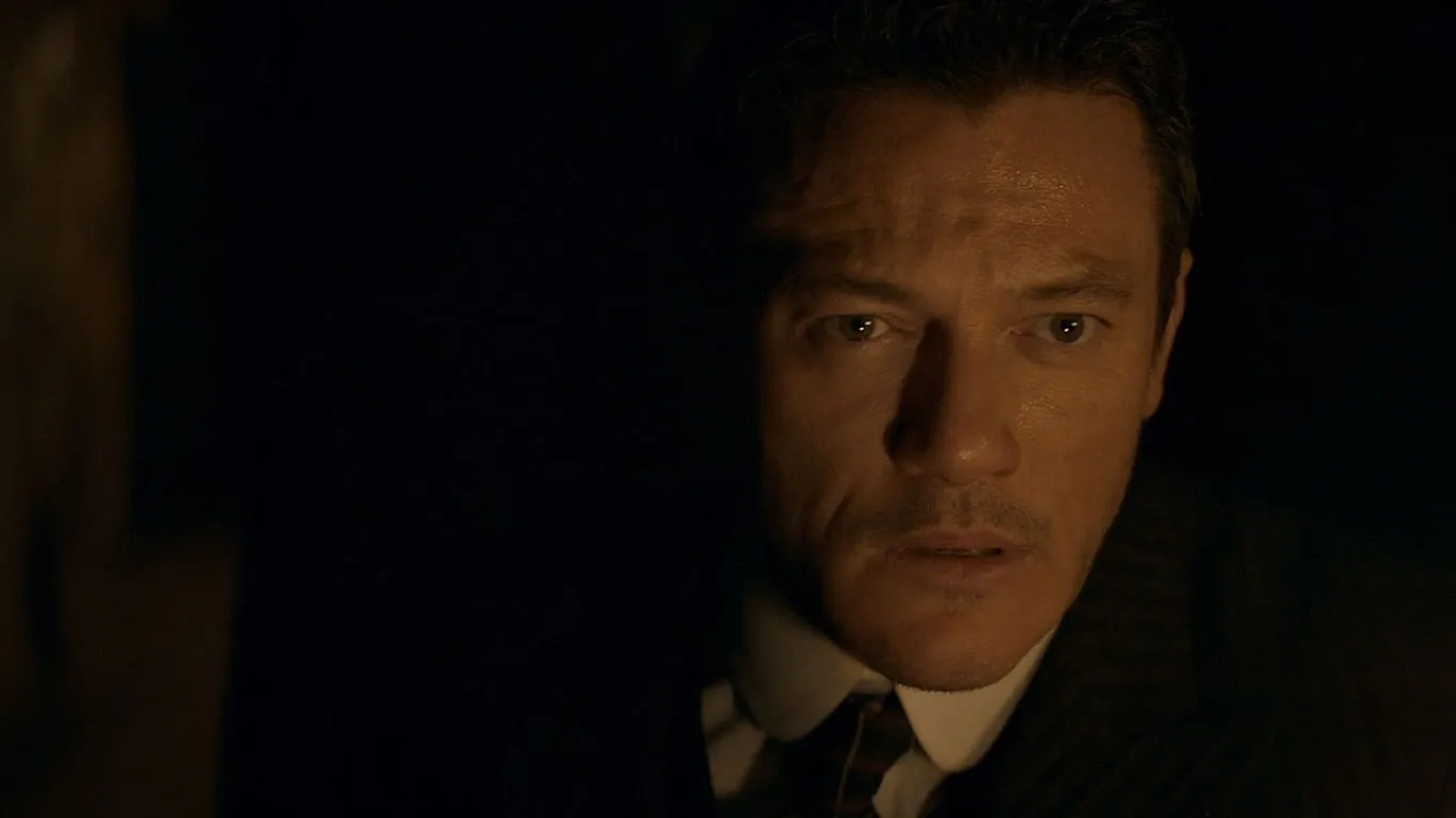 Luke Evans in The Alienist (2018)