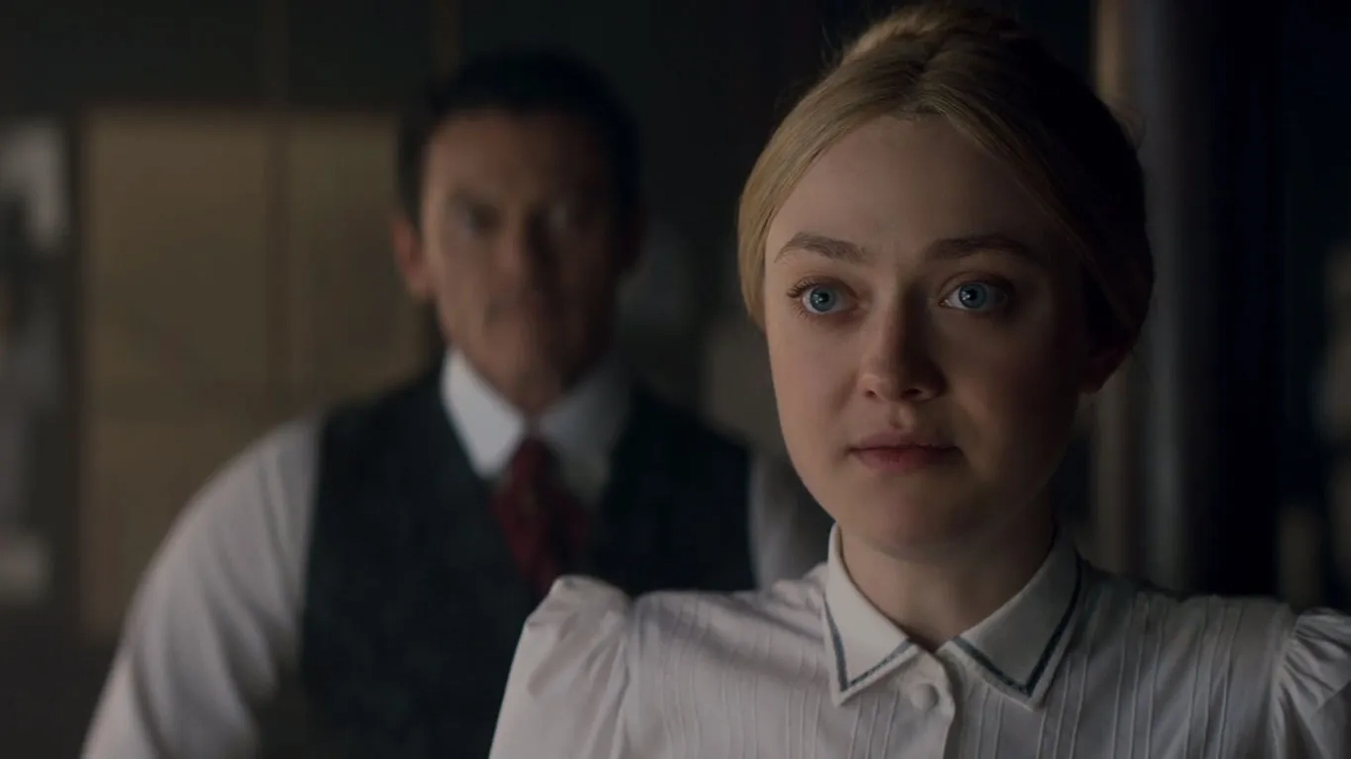 Dakota Fanning and Luke Evans in The Alienist (2018)