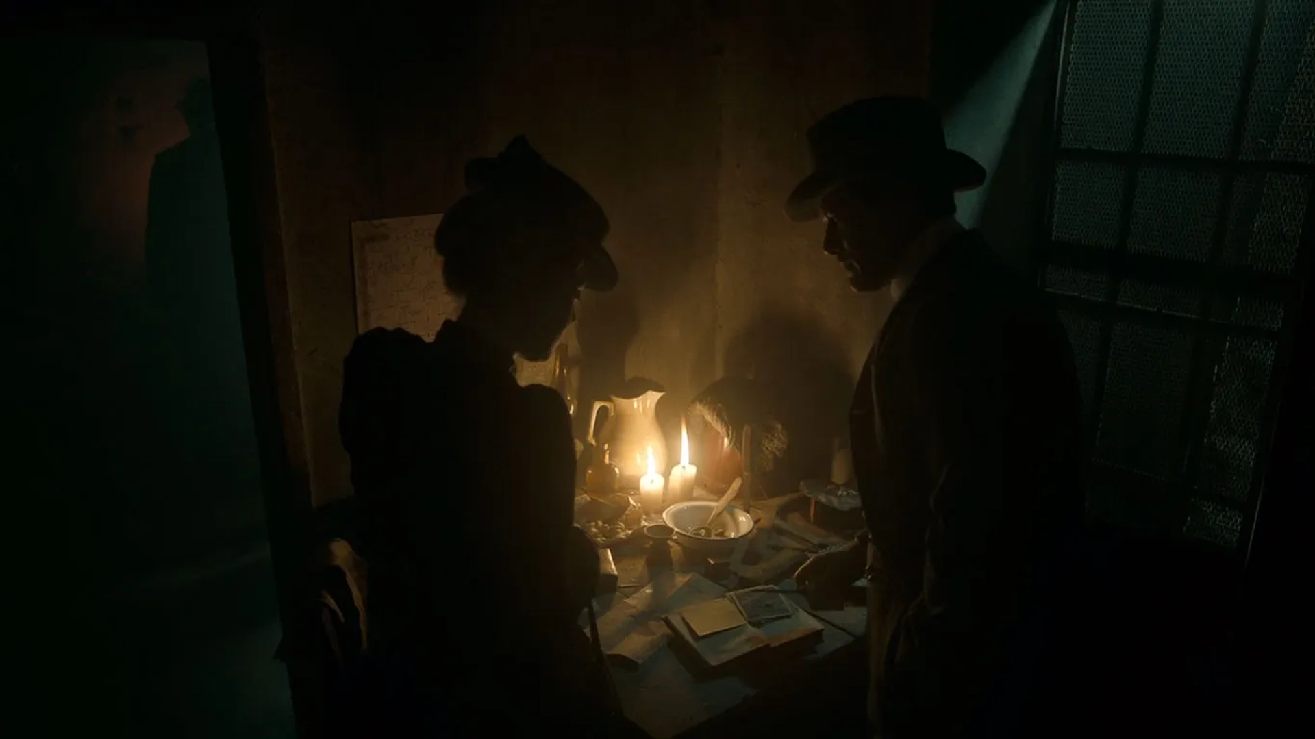 Dakota Fanning and Luke Evans in The Alienist (2018)