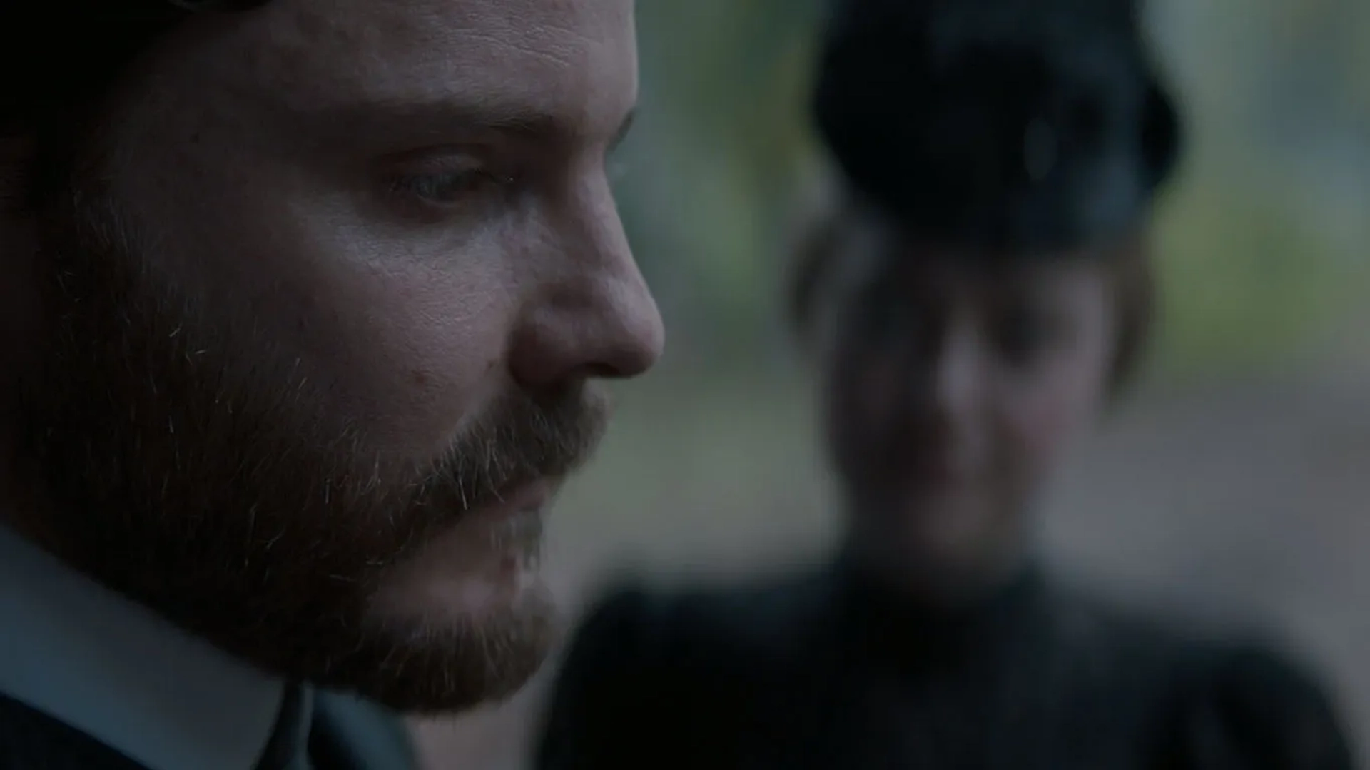 Daniel Brühl and Dakota Fanning in The Alienist (2018)