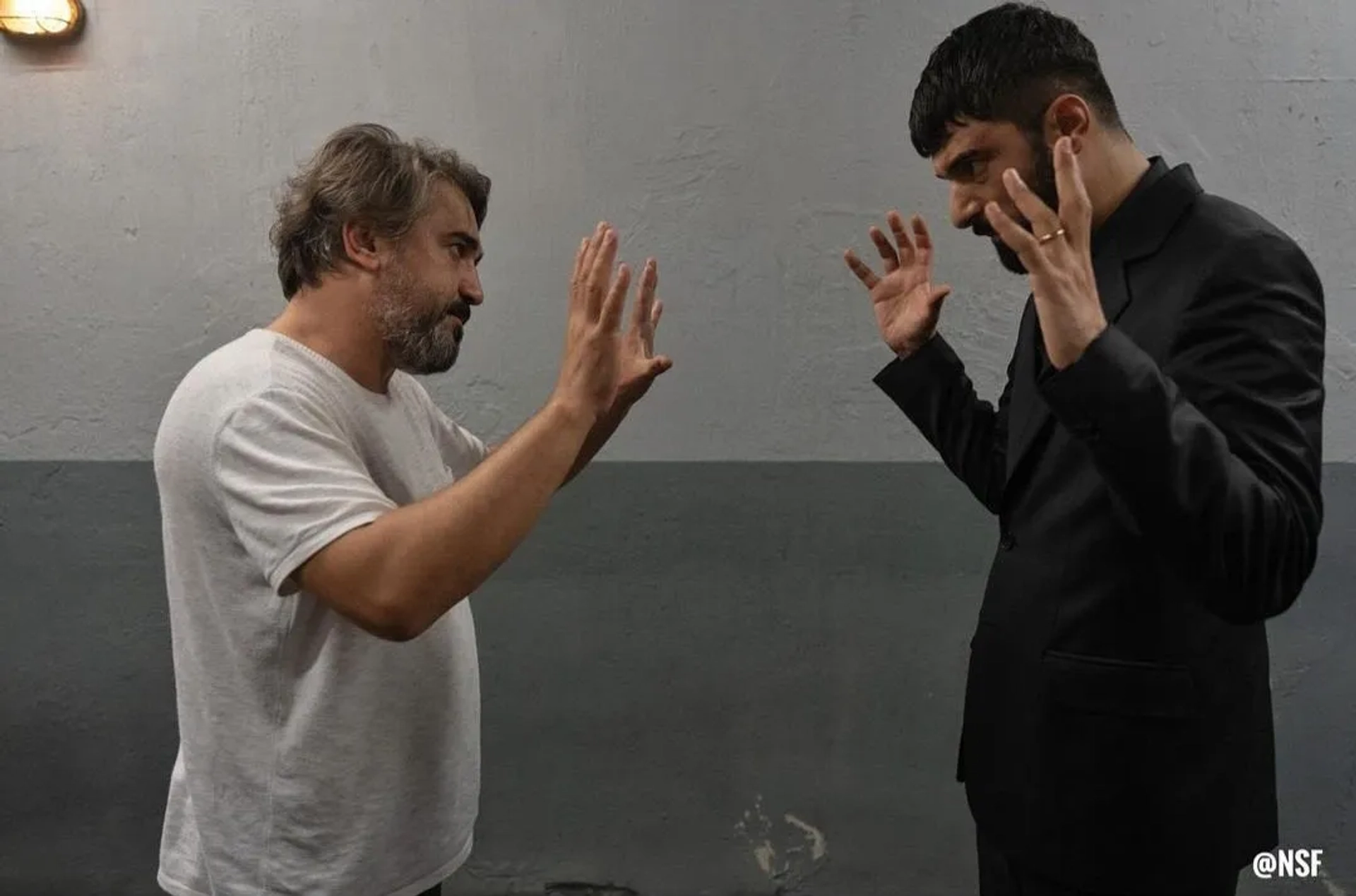 Engin Akyürek and Recai Karagöz in My Name Is Farah (2023)