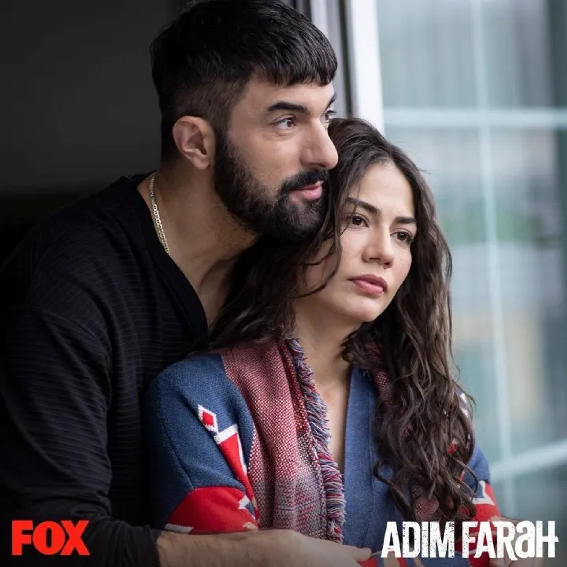 Engin Akyürek and Demet Özdemir in My Name Is Farah (2023)